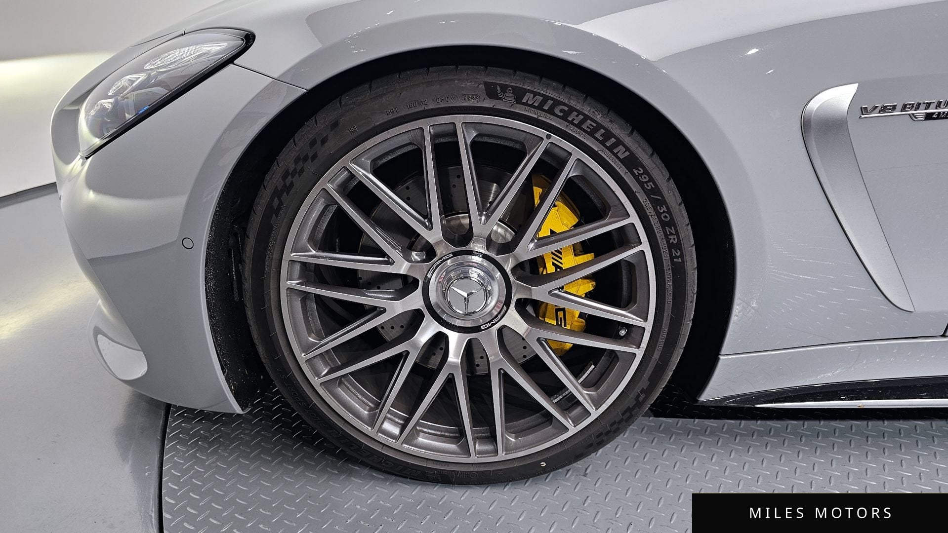 Mercedes-Benz AMG GT C192 2025 — миниатюра 5
