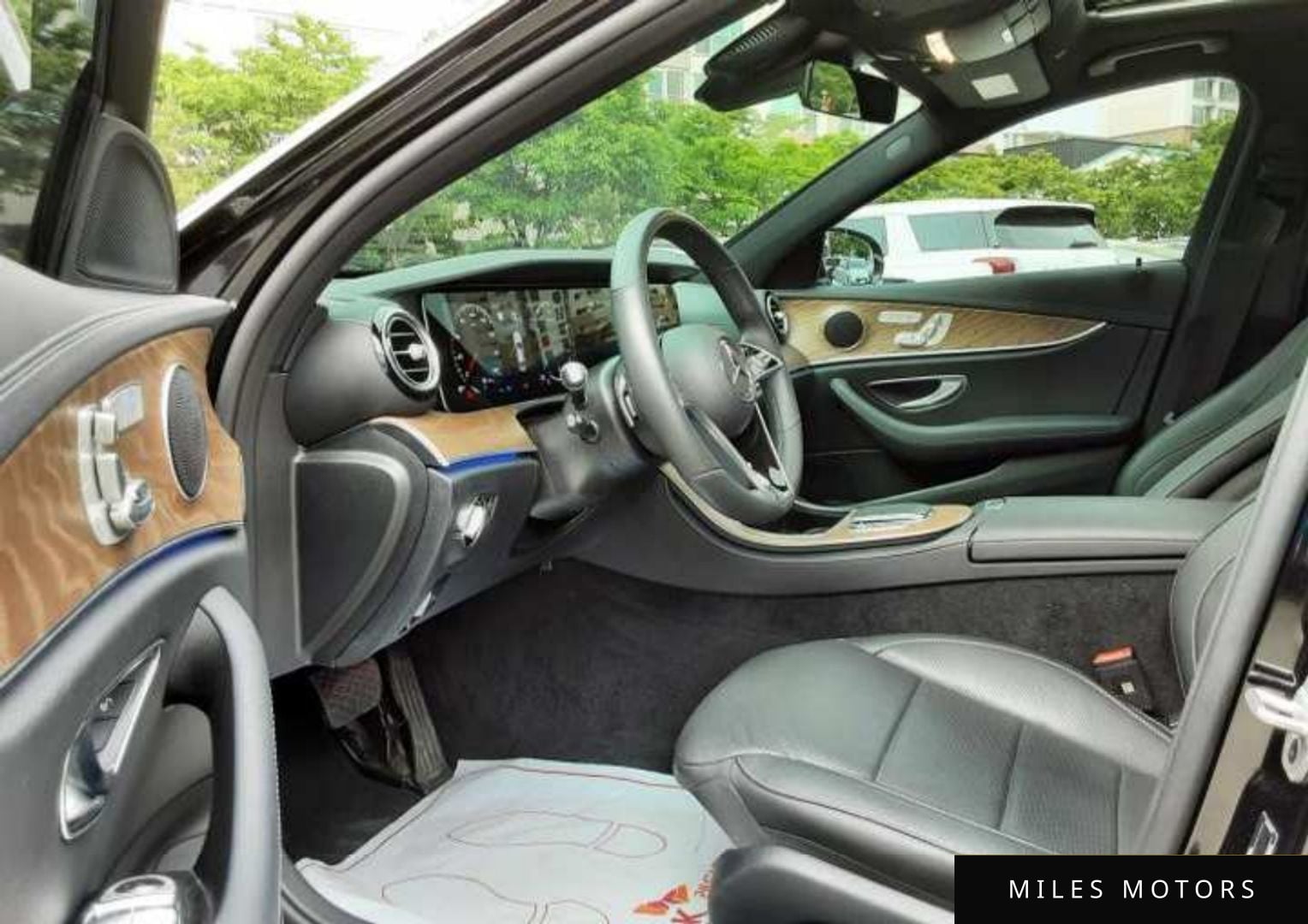 Mercedes-Benz E-Class W213 2023 — миниатюра 4