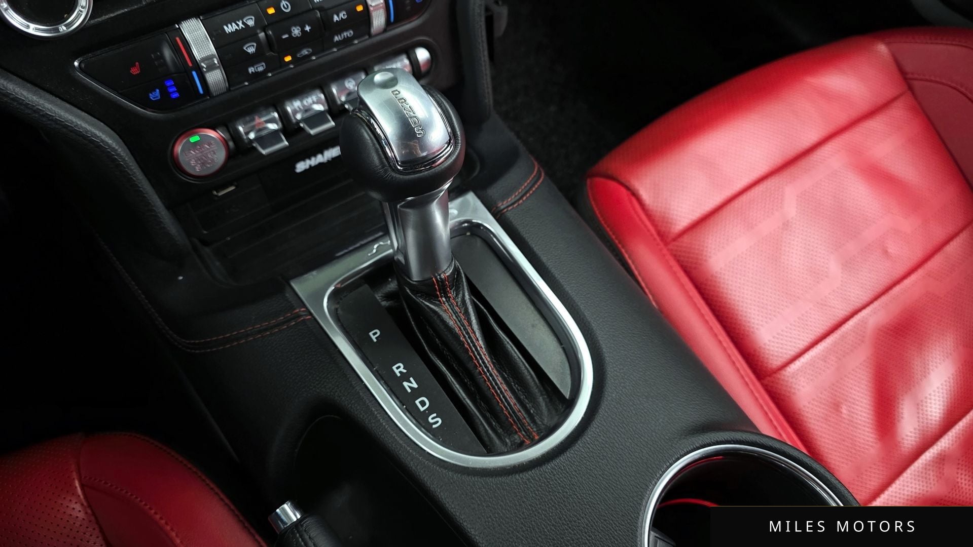 Ford Mustang 2018 — миниатюра 12