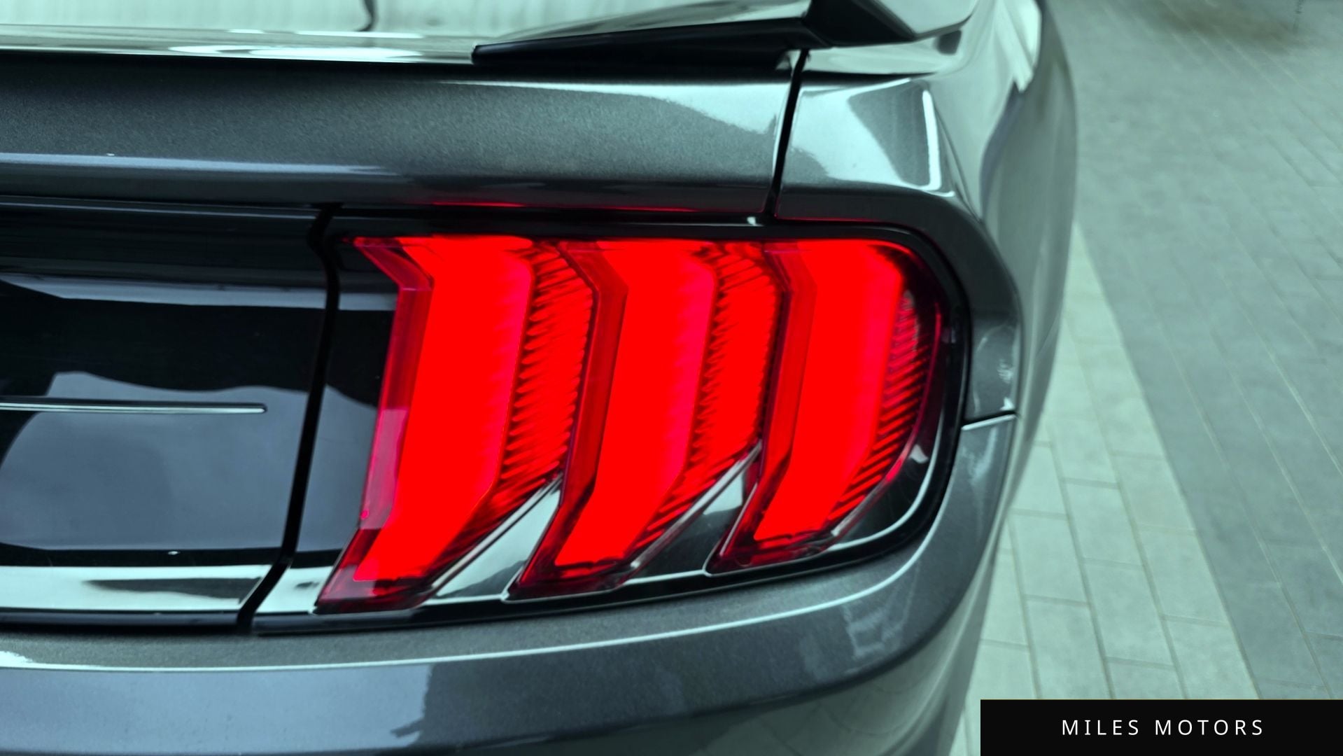 Ford Mustang 2018 — миниатюра 9