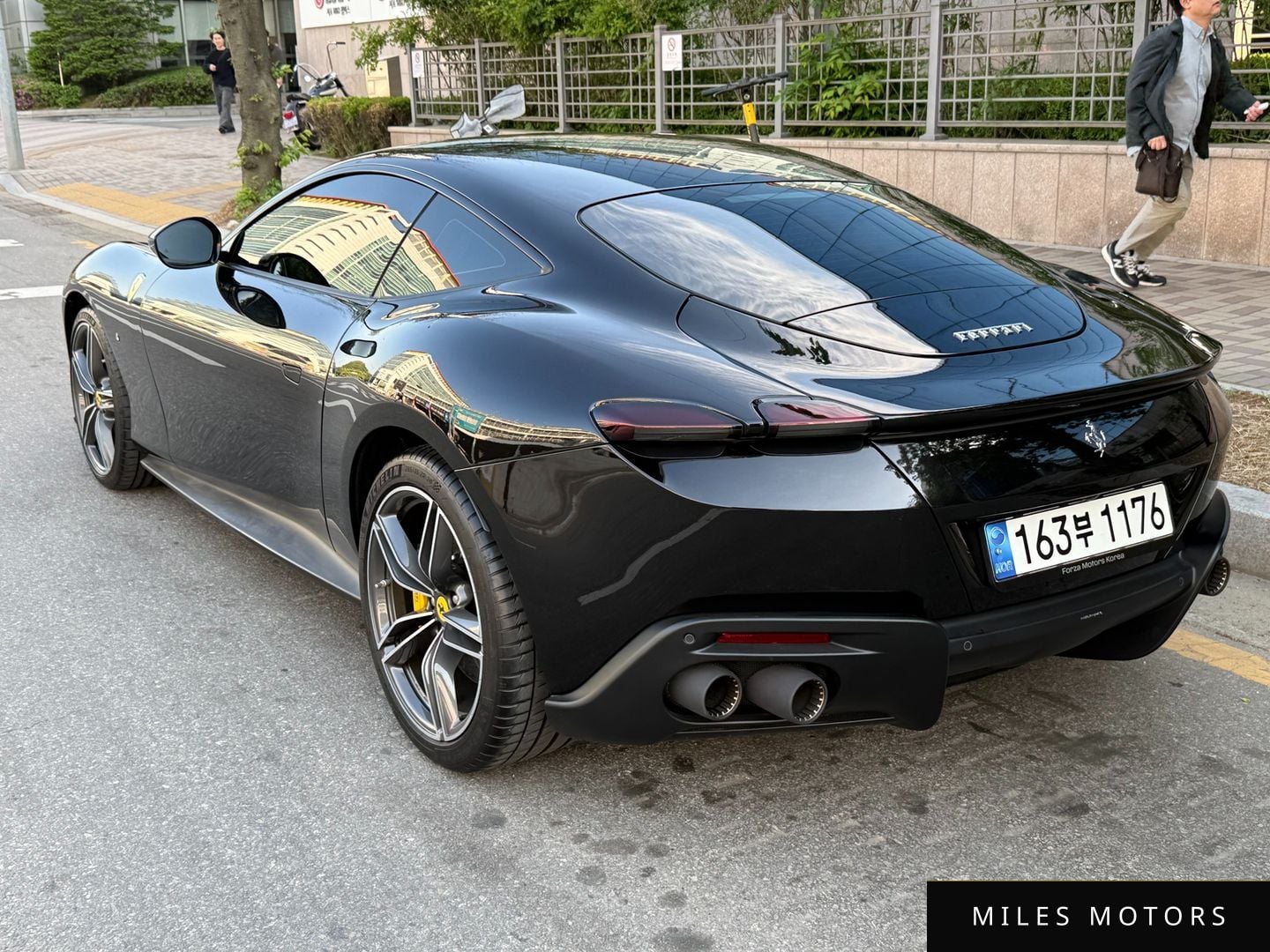 Ferrari Roma 2021 — миниатюра 2