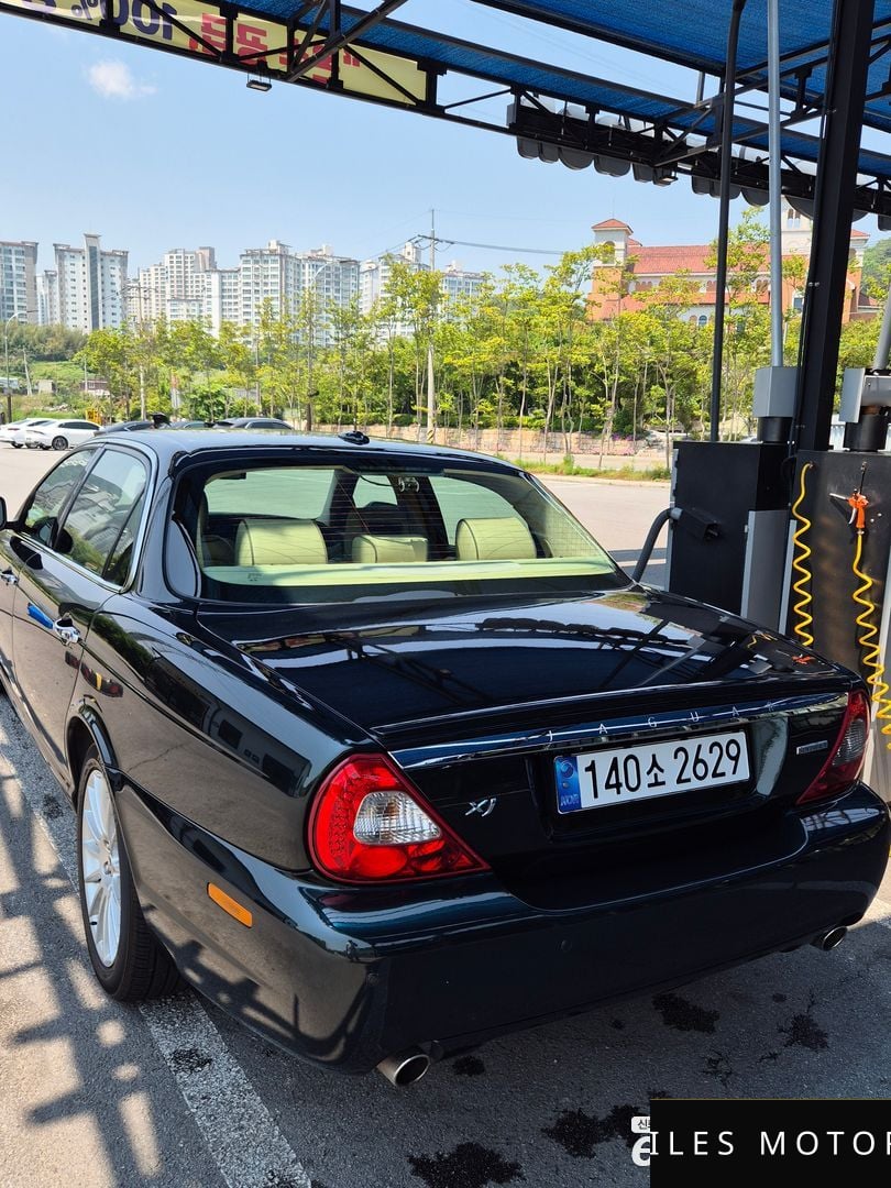 Jaguar New XJ 2008 — миниатюра 2