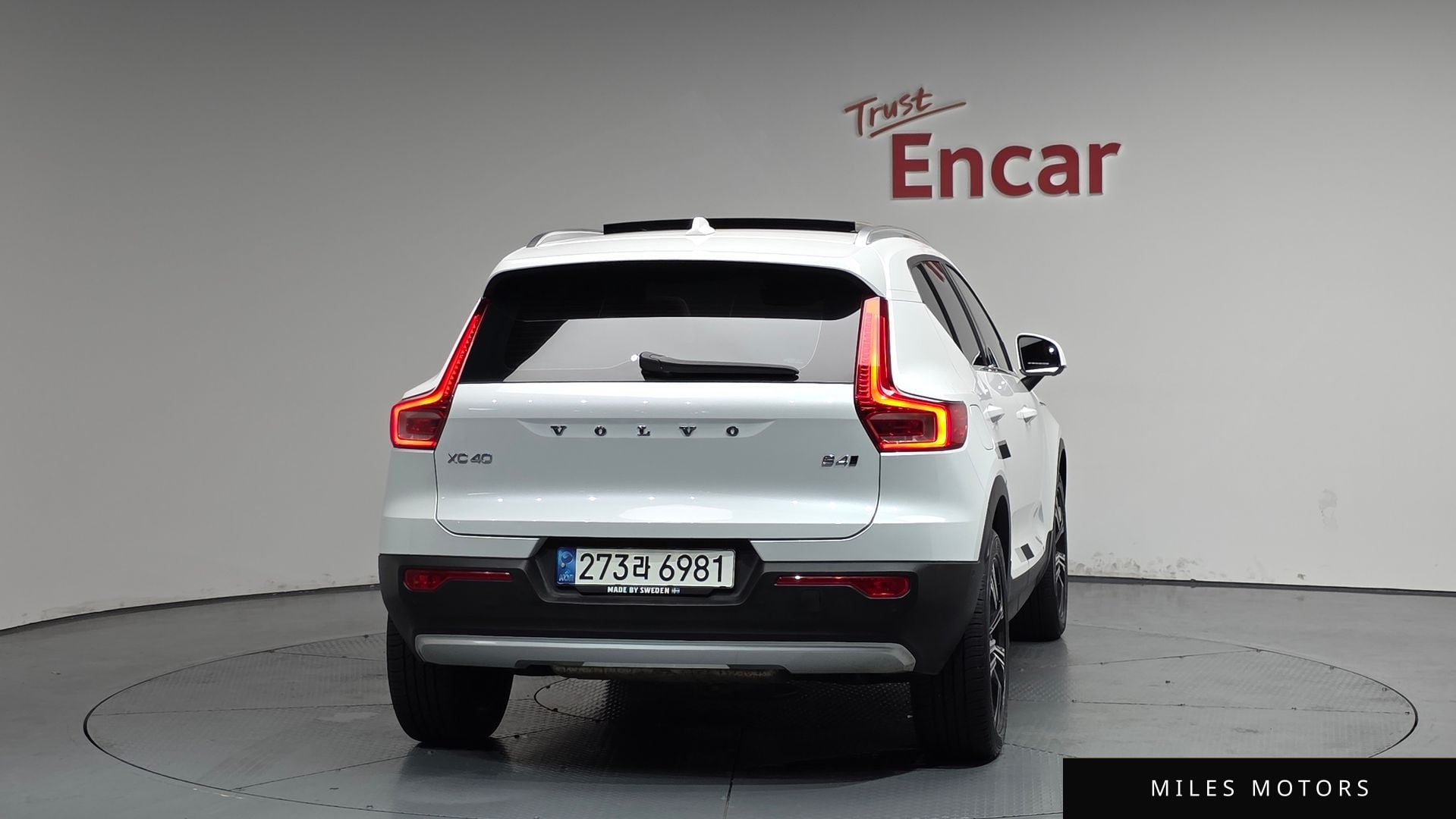 Volvo XC40 2021 — миниатюра 3