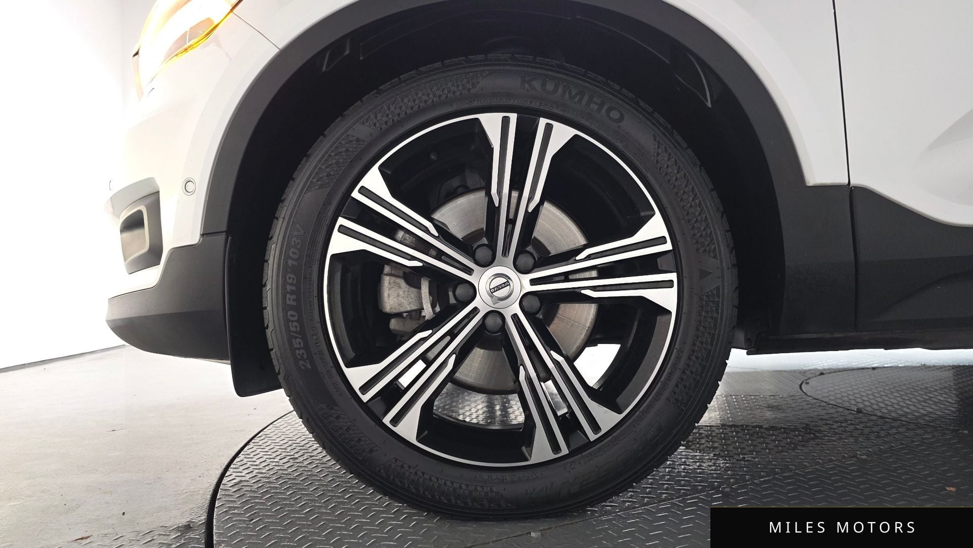 Volvo XC40 2021 — миниатюра 4