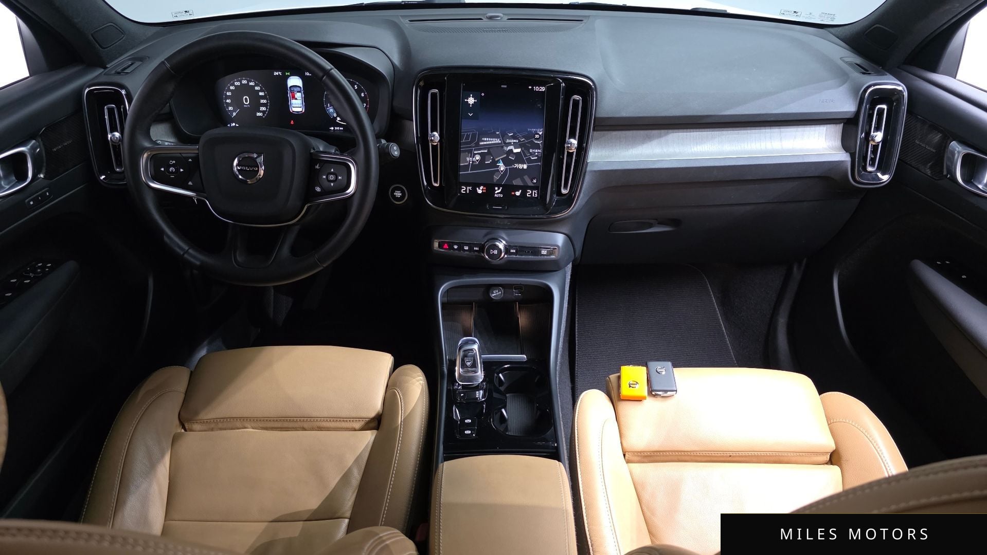 Volvo XC40 2021 — миниатюра 9
