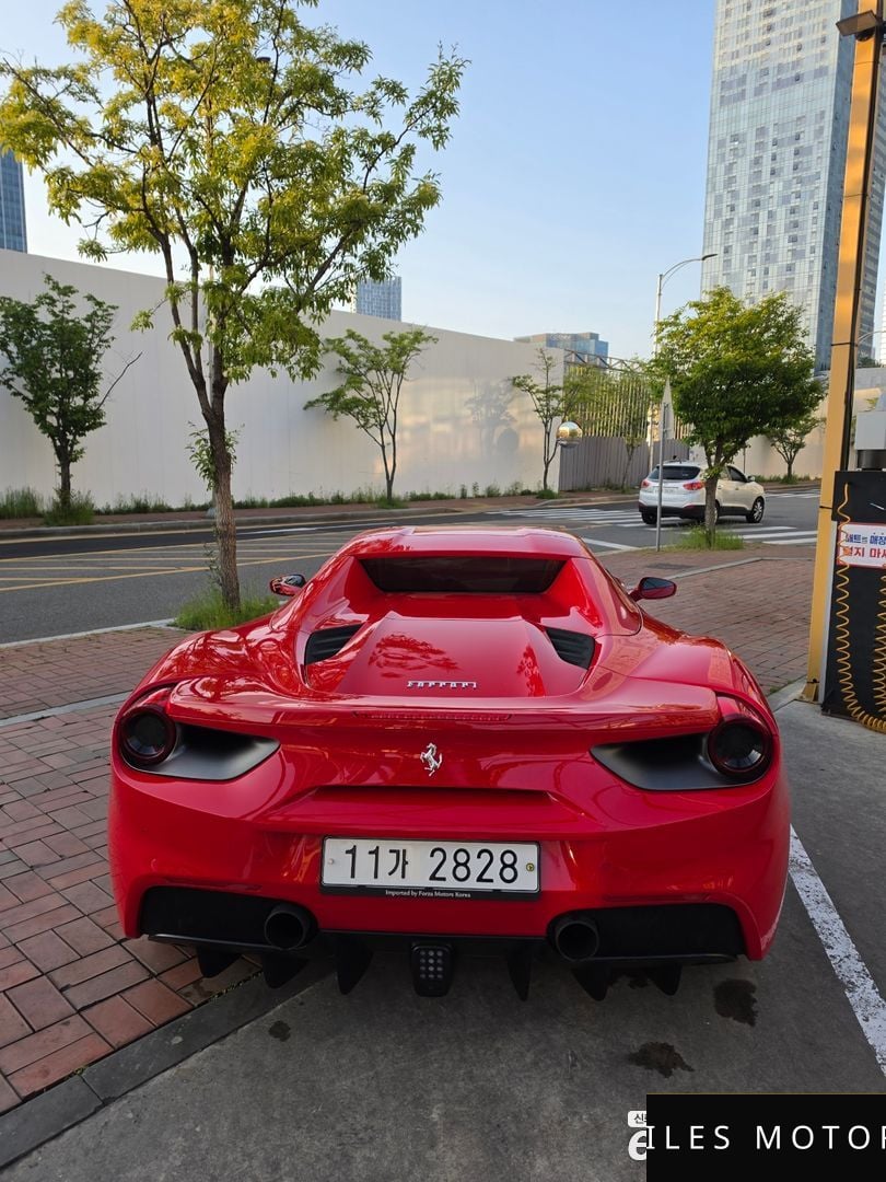 Ferrari 488 2019 — миниатюра 6
