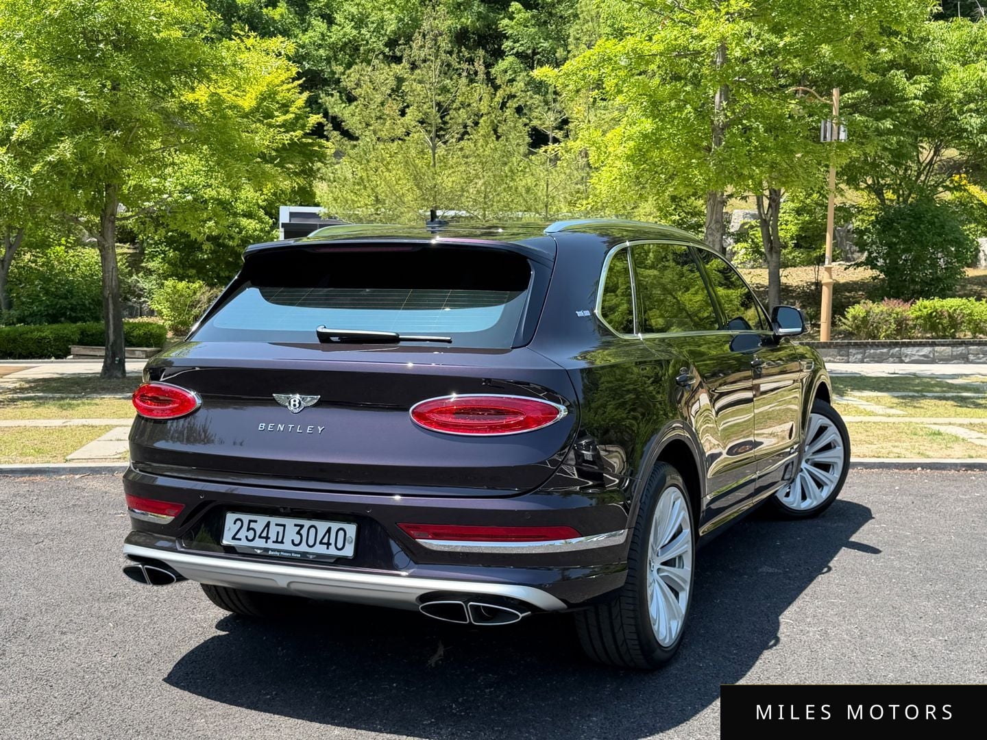 Bentley Bentayga 2024 — миниатюра 2