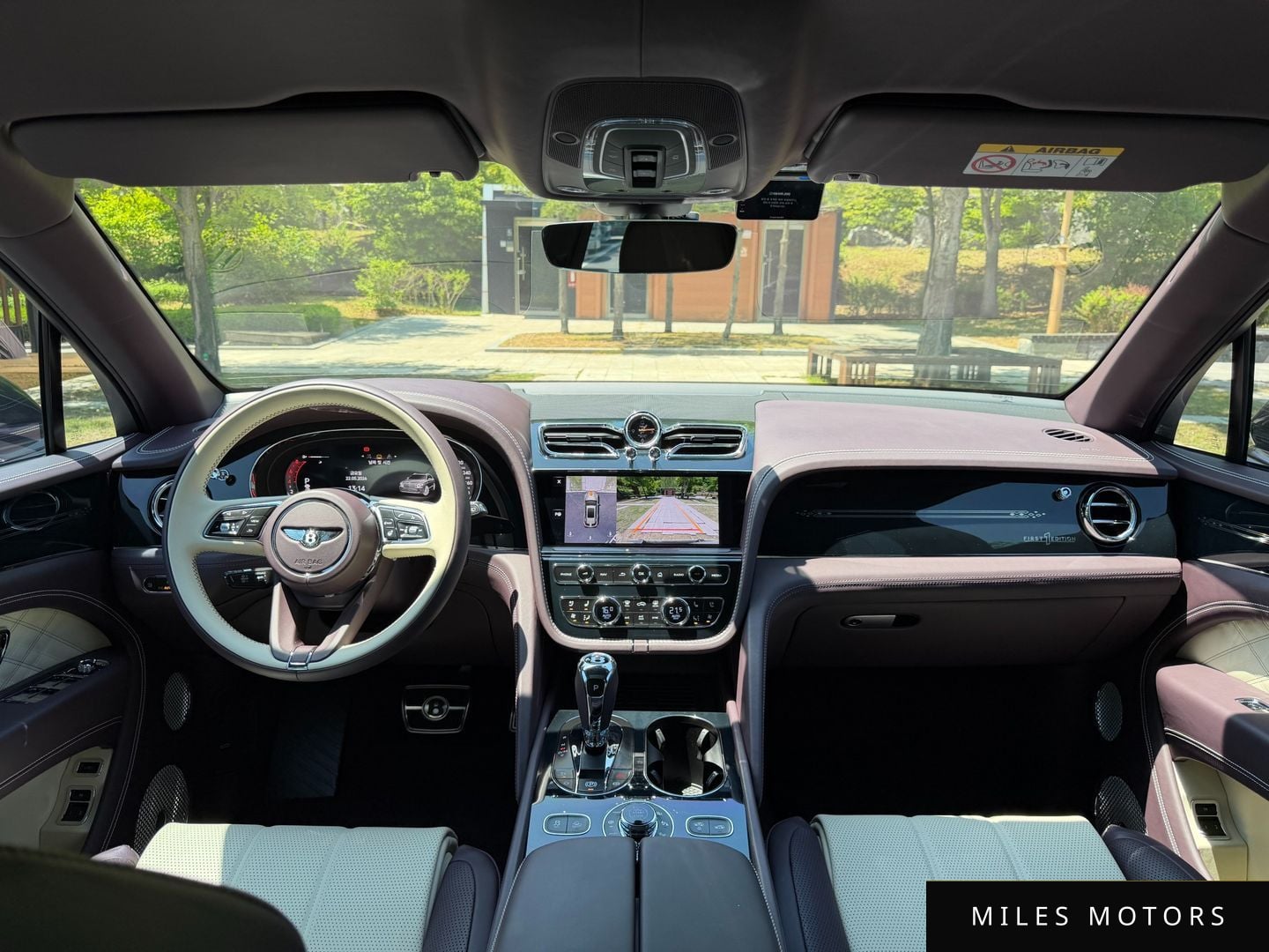 Bentley Bentayga 2024 — миниатюра 7