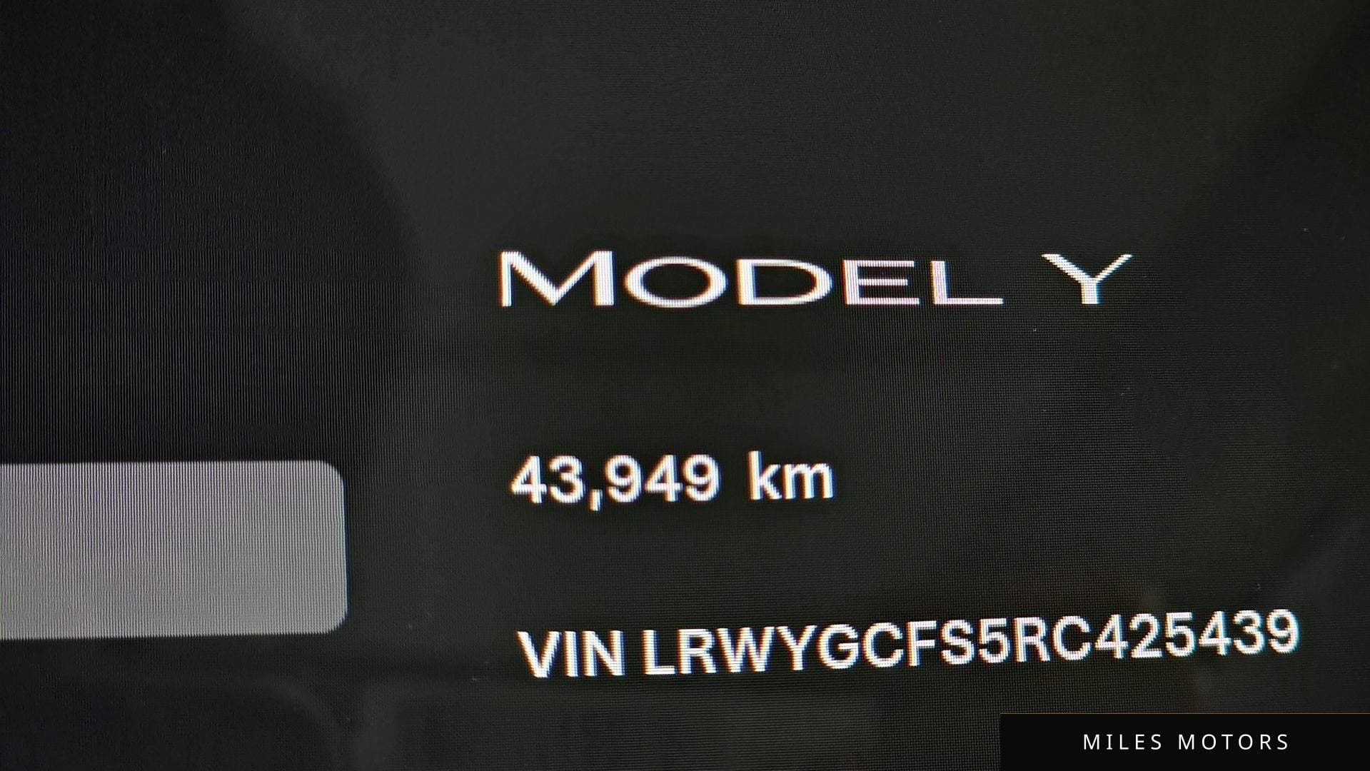 Tesla Model Y 2024 — миниатюра 8