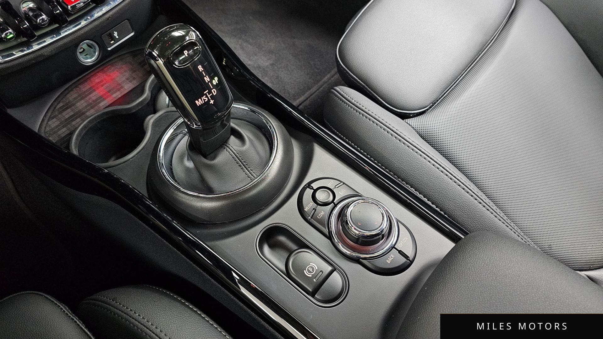 MINI Clubman 2024 — миниатюра 9
