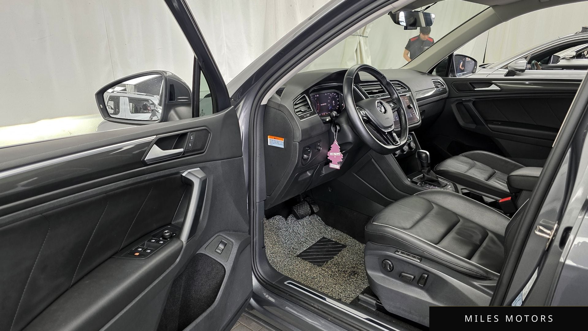 Volkswagen Tiguan 2020 — миниатюра 10