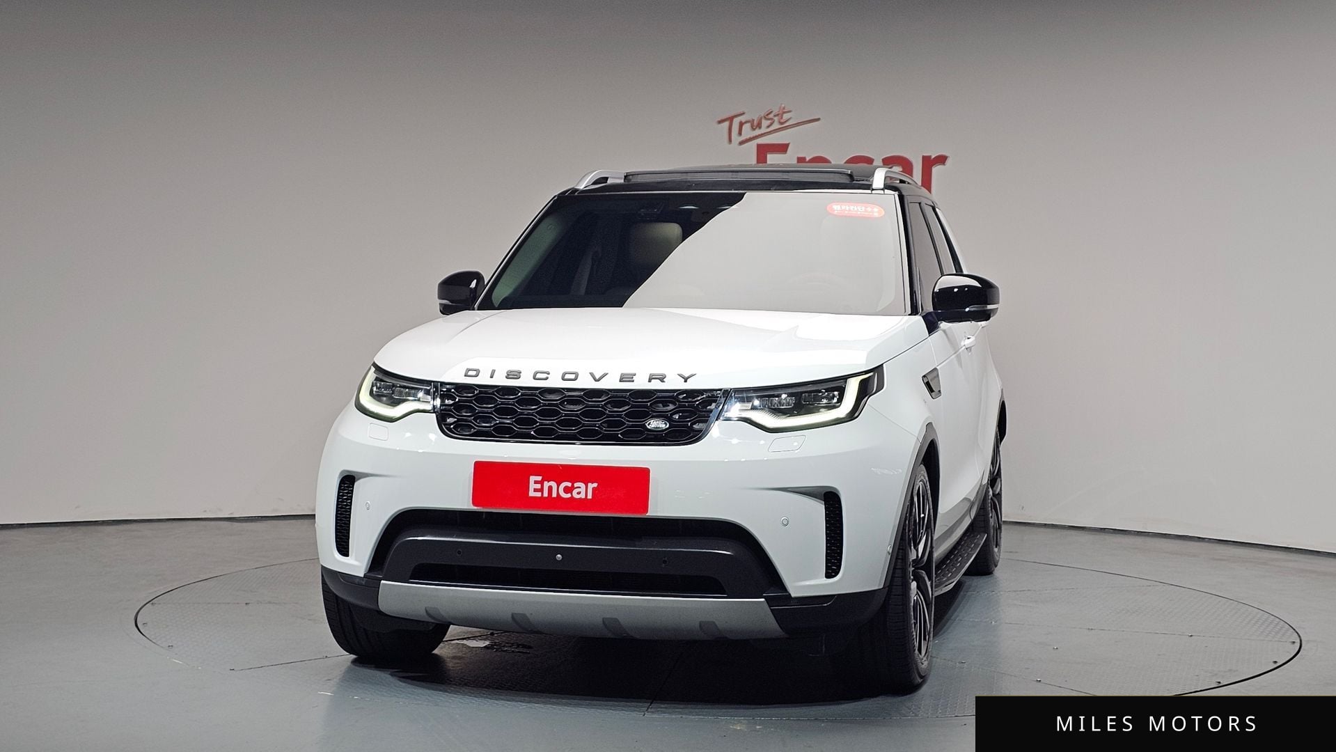 Land Rover Discovery 2022 — миниатюра 2