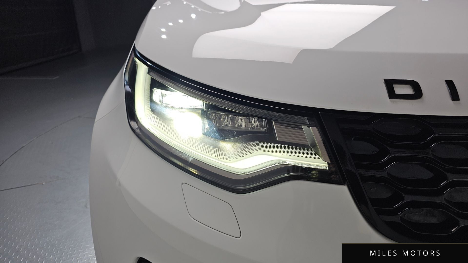 Land Rover Discovery 2022 — миниатюра 7