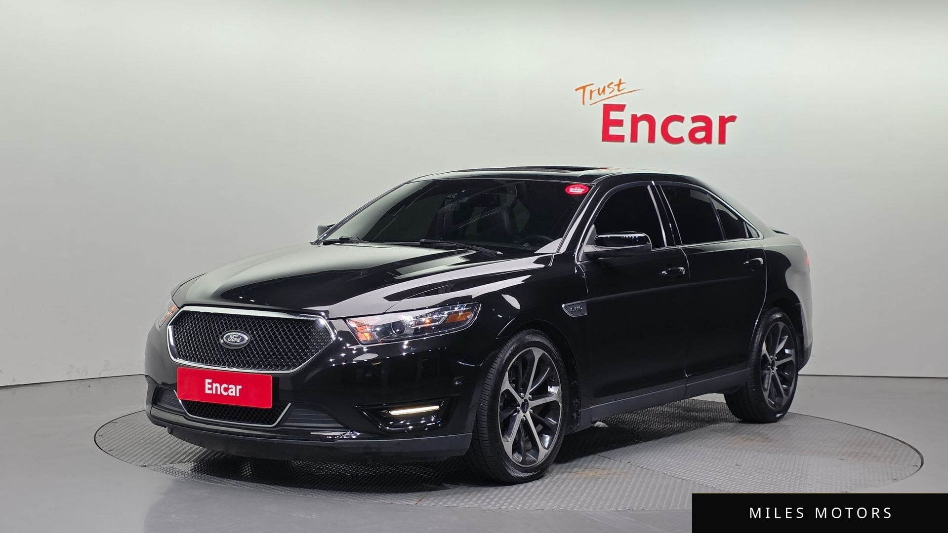 Ford Taurus 2015