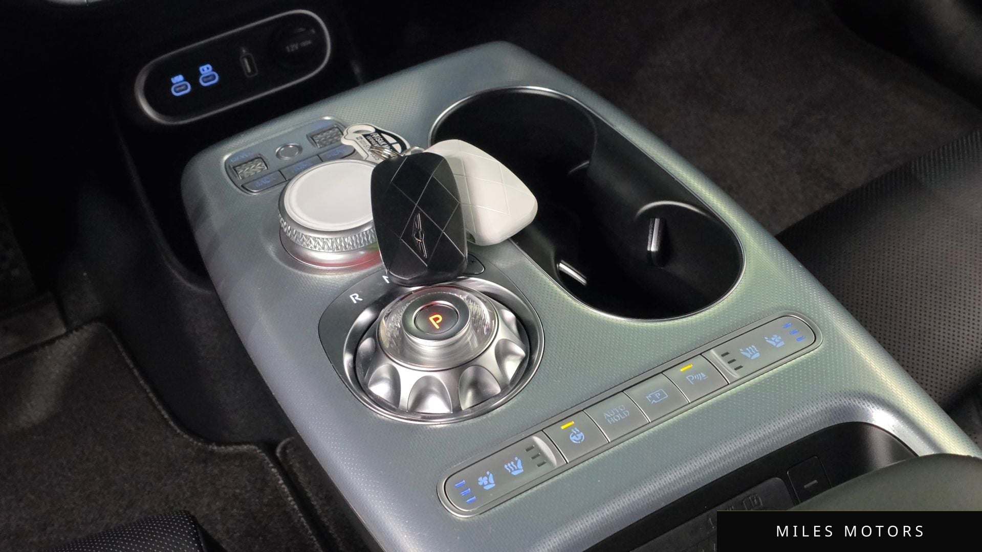 Genesis GV60 2022 — миниатюра 12