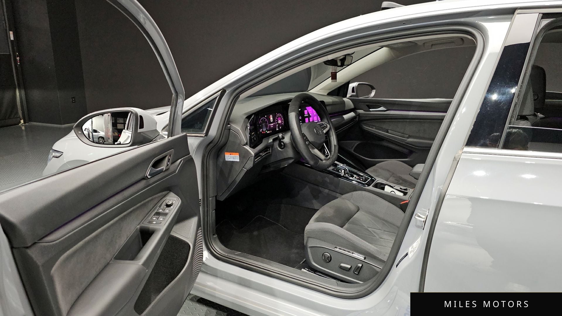 Volkswagen Golf 2024 — миниатюра 10