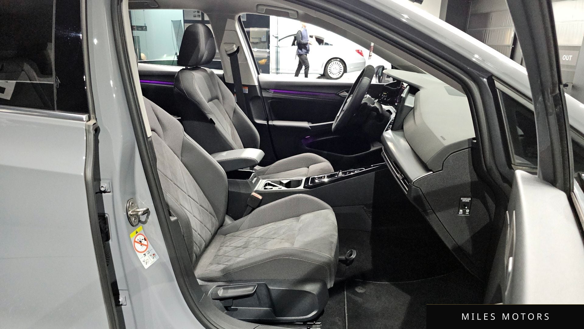 Volkswagen Golf 2024 — миниатюра 12