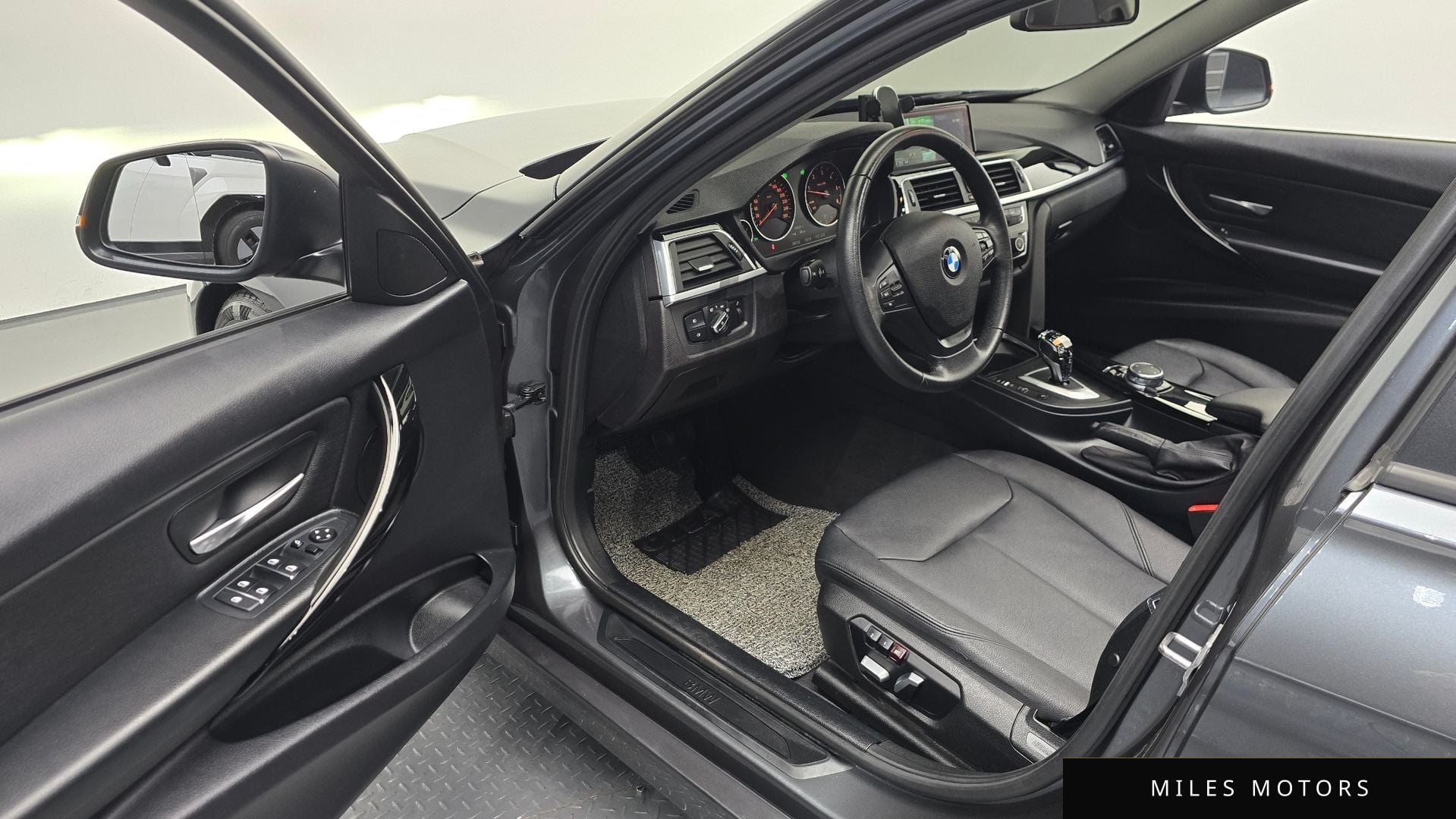 BMW 3 Series (F30) 2016 — миниатюра 12
