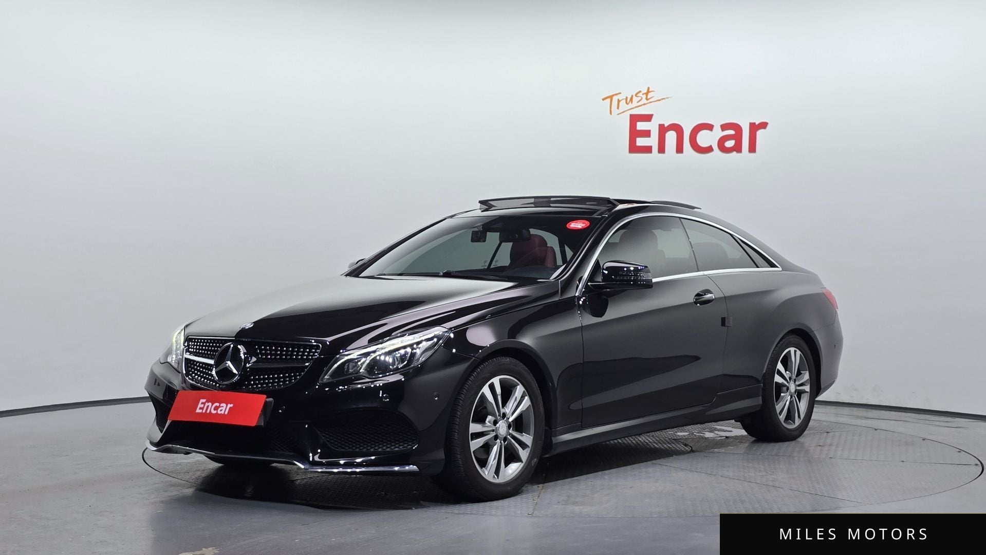 Mercedes-Benz E-Class W212 2016 — фото 1 из 12