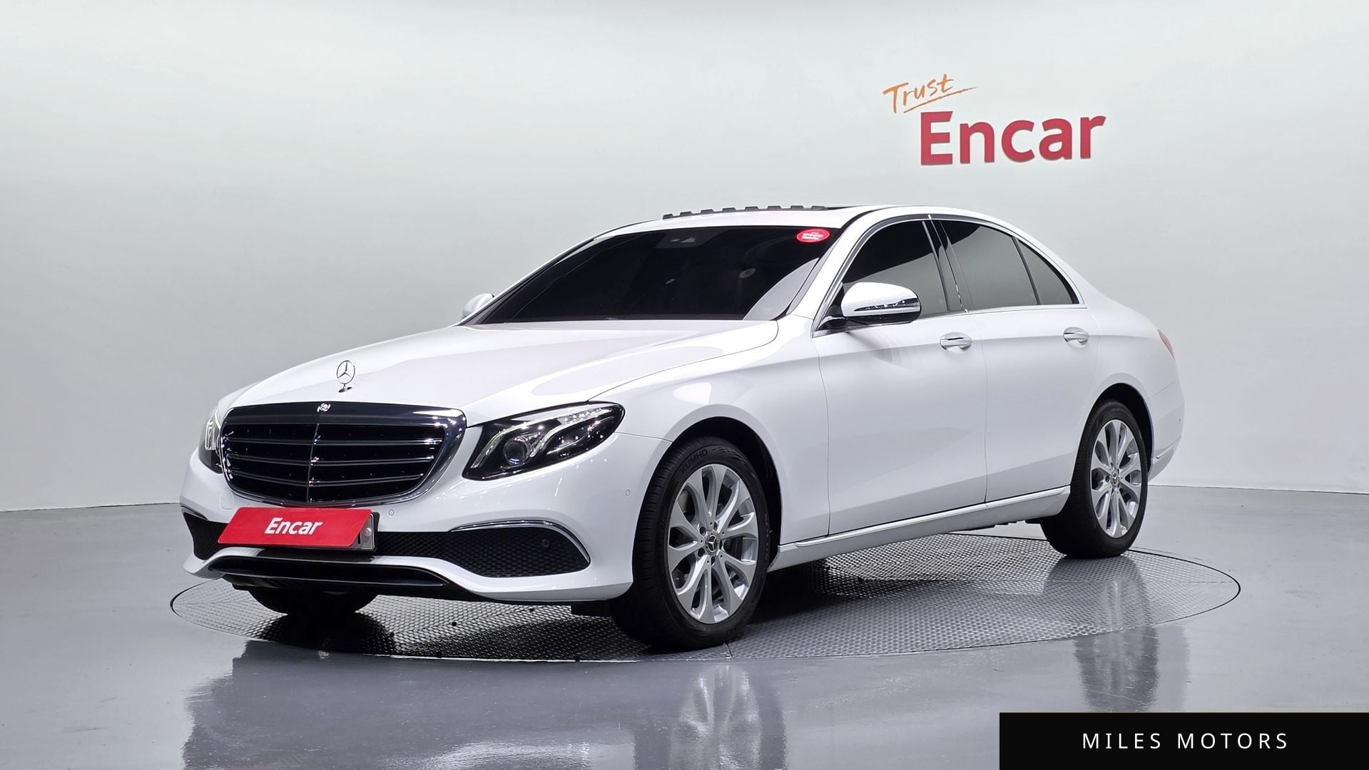 Mercedes-Benz E-Class W213 2019 — фото 1 из 12