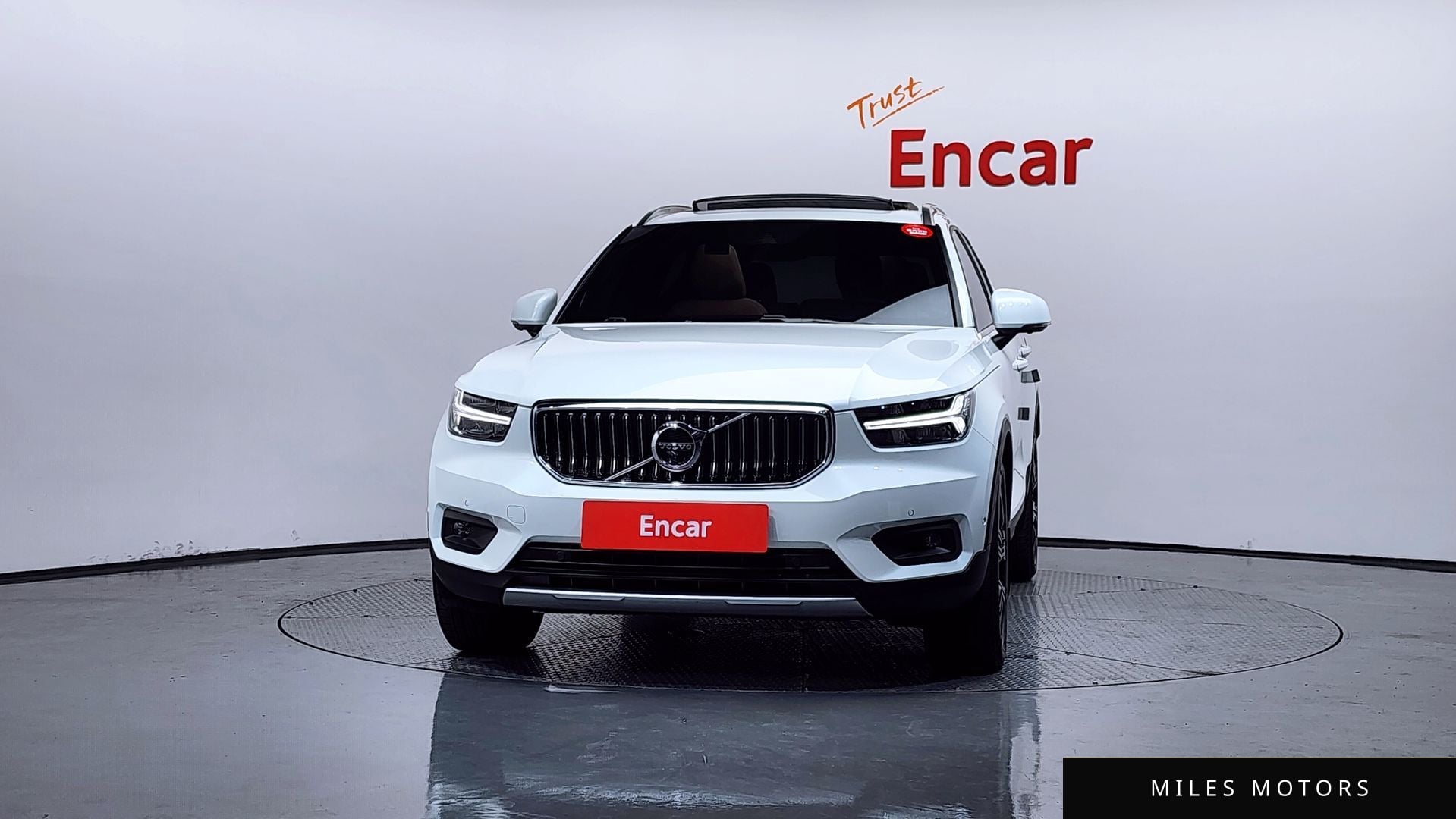 Volvo XC40 2022 — миниатюра 3