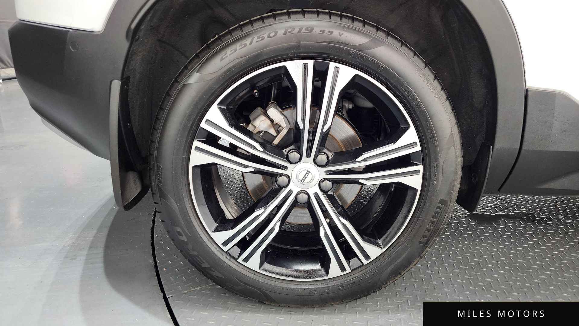 Volvo XC40 2022 — миниатюра 5