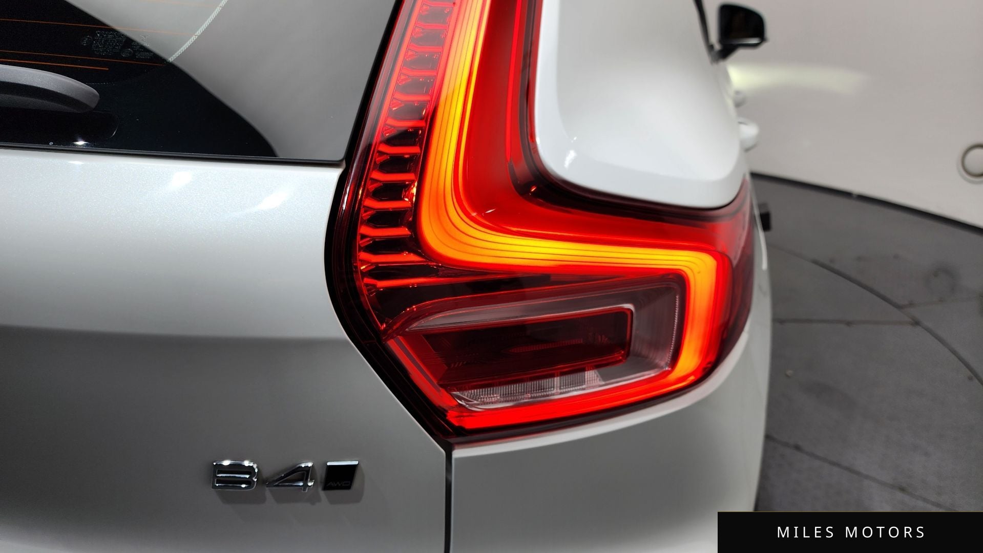 Volvo XC40 2022 — миниатюра 9