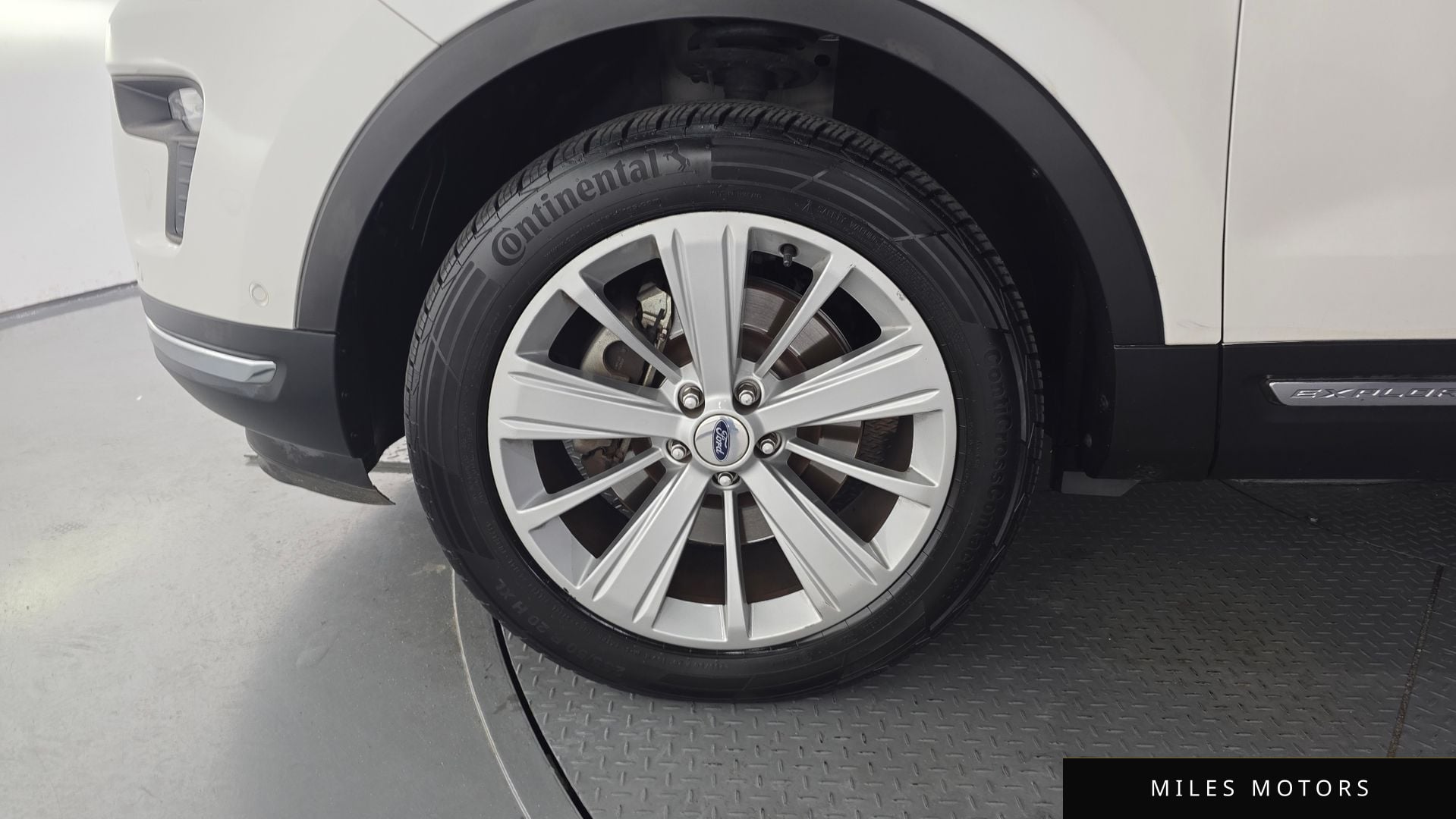 Ford Explorer 2019 — миниатюра 5