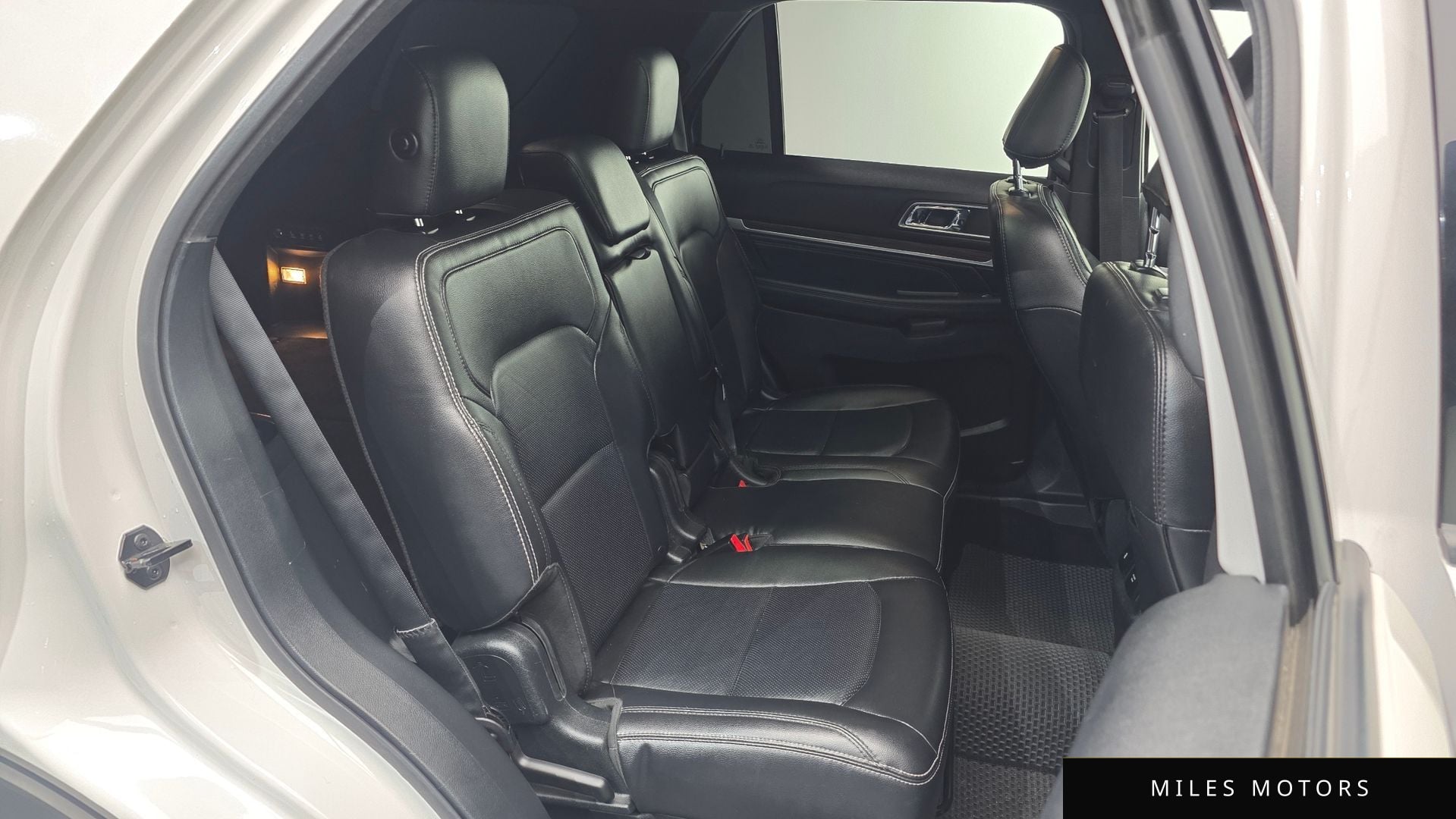 Ford Explorer 2019 — миниатюра 11