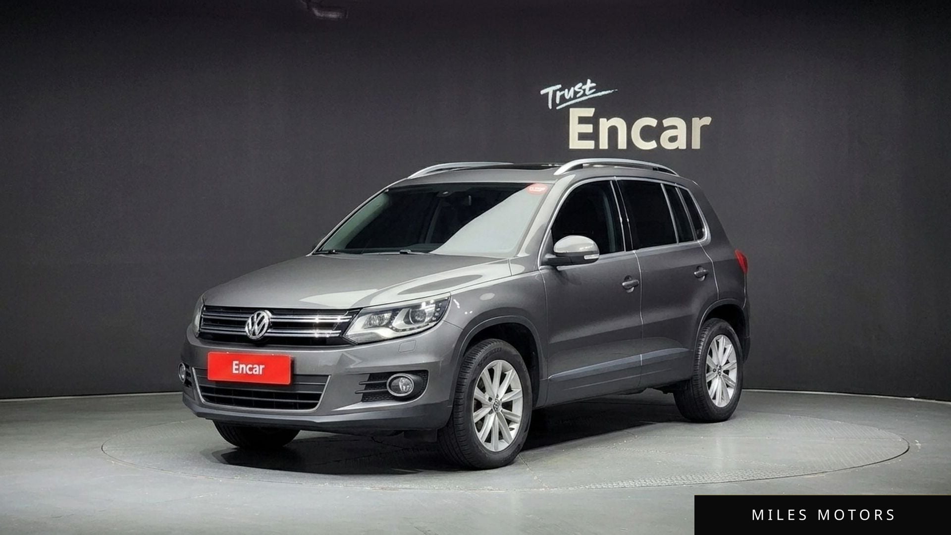 Volkswagen Tiguan 2015 — фото 1 из 12
