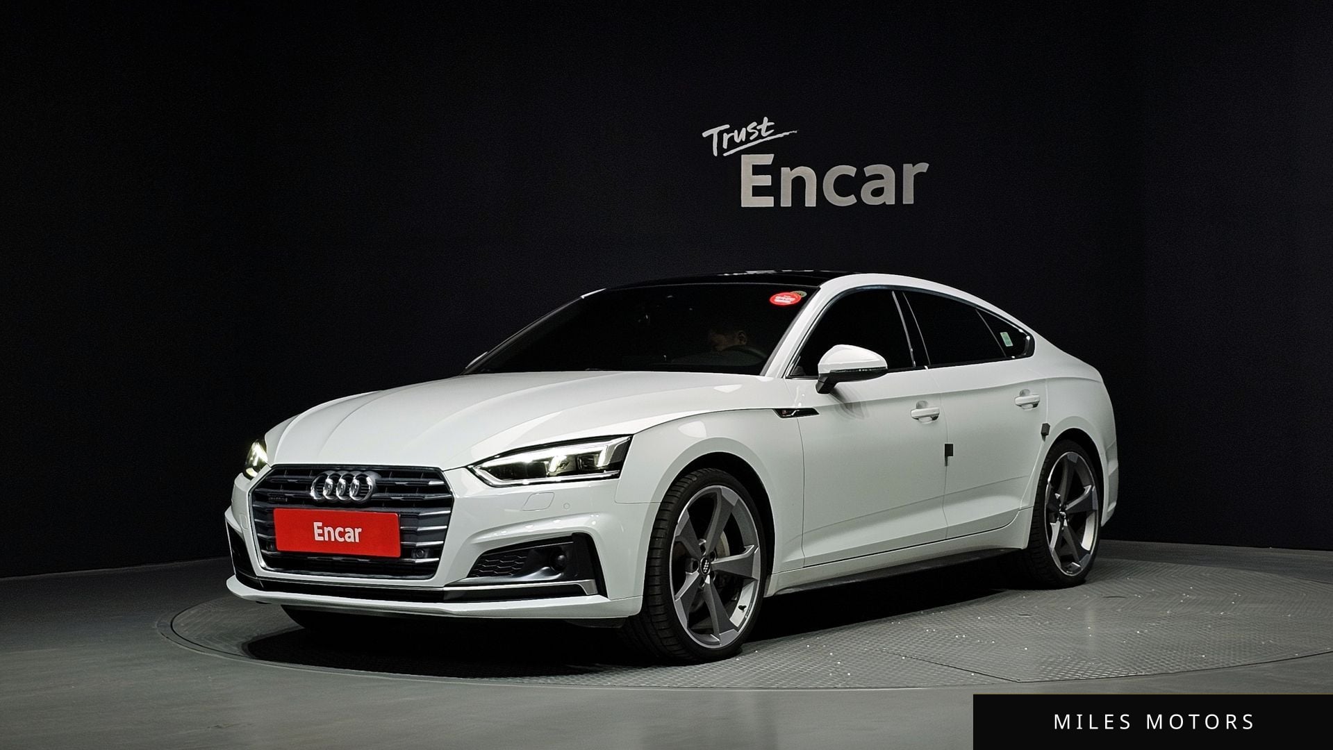 Audi A5 (F5) 2019 — фото 1 из 12
