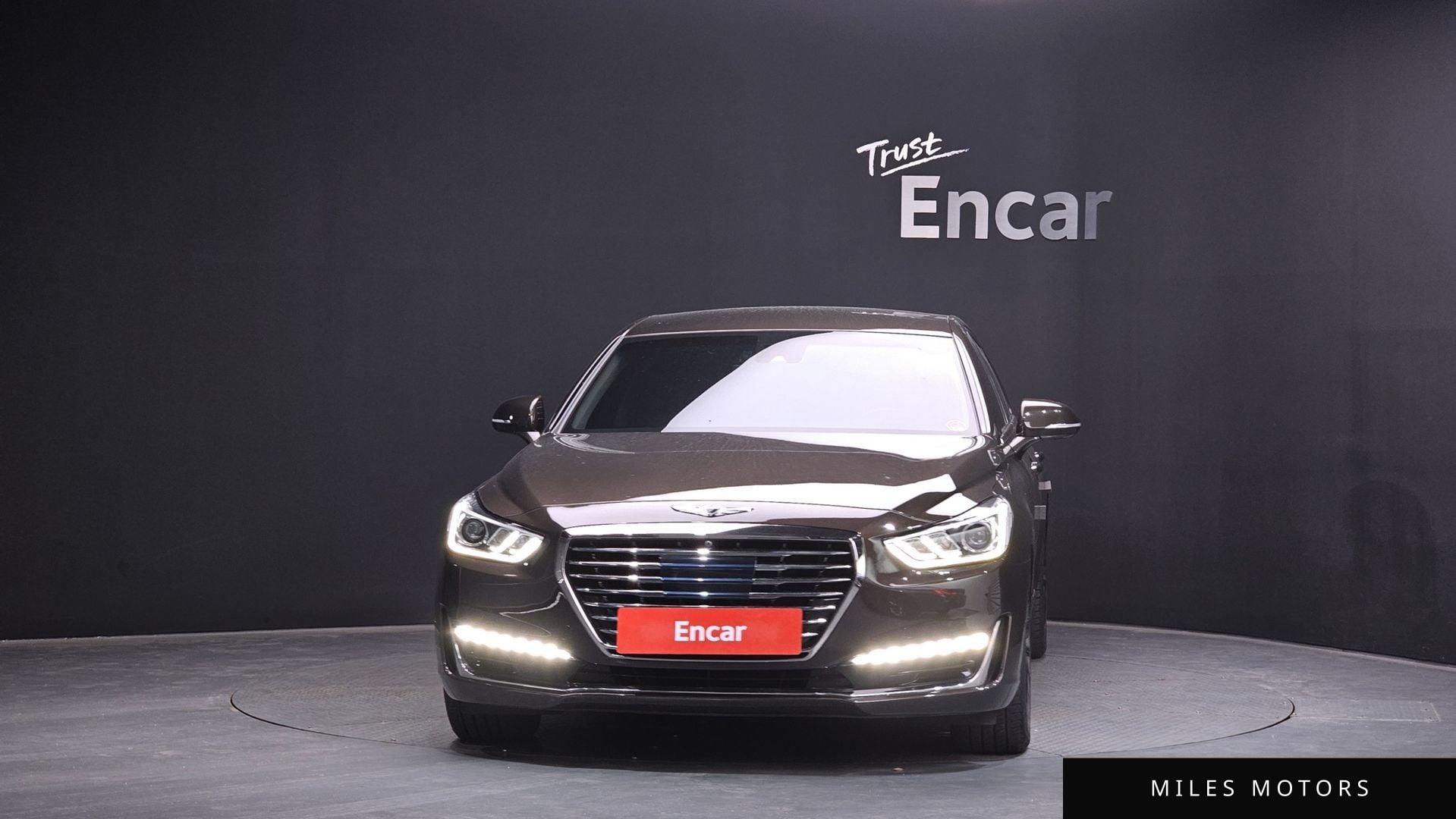 Genesis EQ900 2016 — миниатюра 3