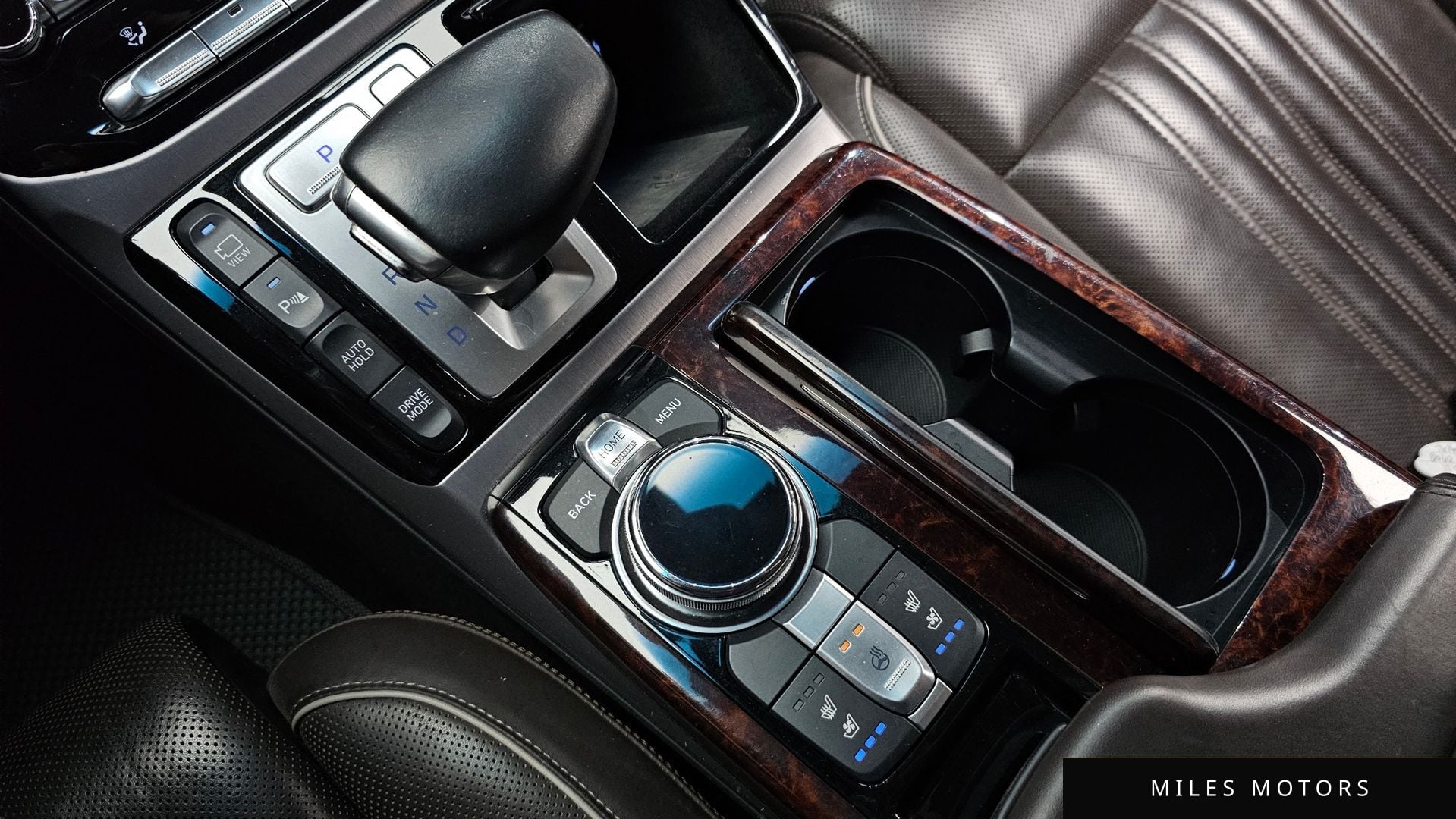 Genesis EQ900 2016 — миниатюра 12