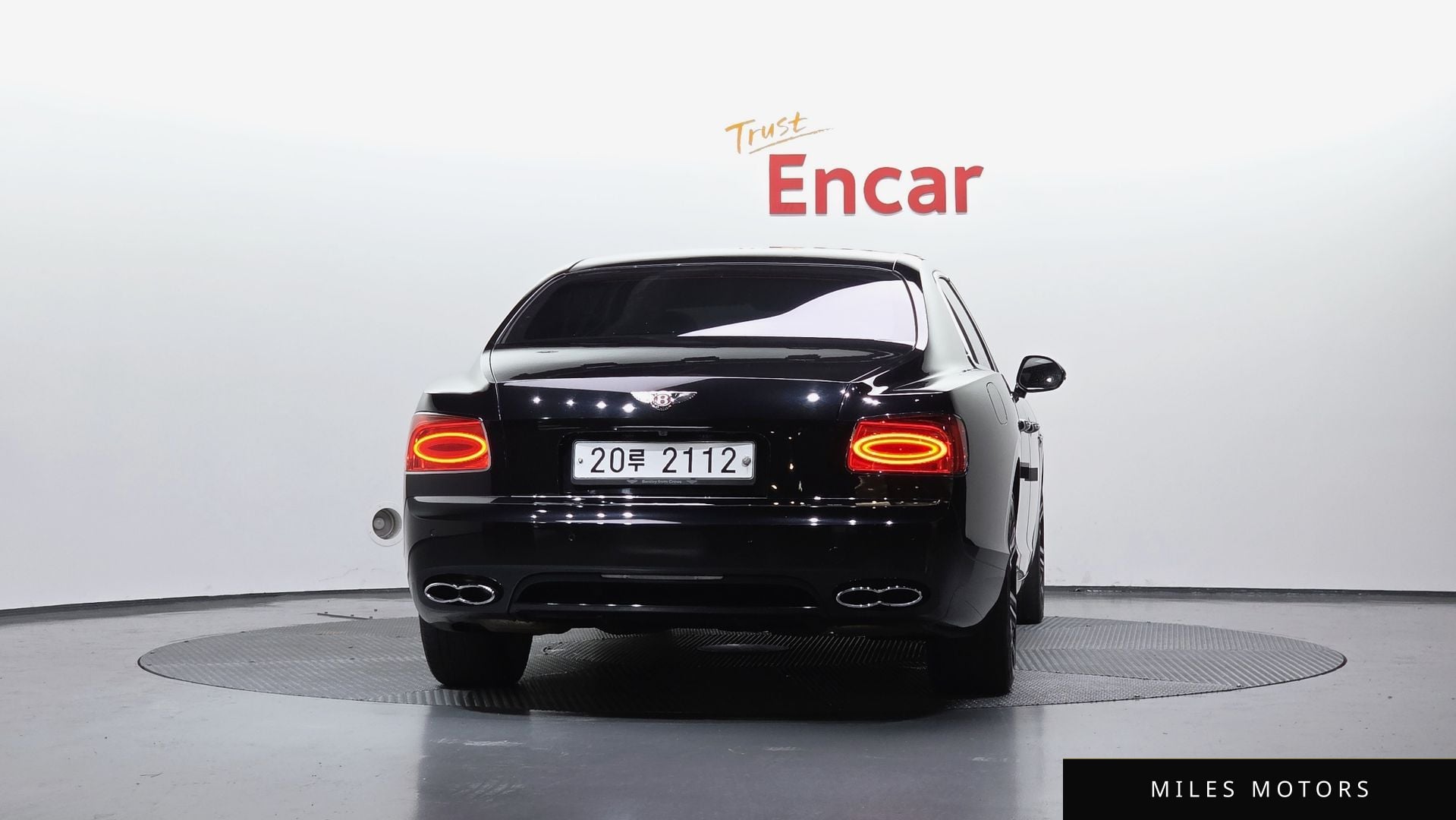 Bentley Flying Spur 2015 — миниатюра 4
