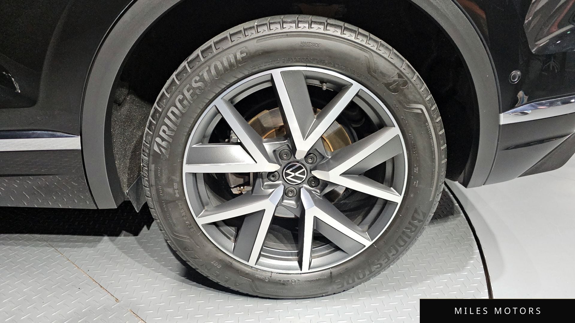 Volkswagen Touareg 2023 — миниатюра 7