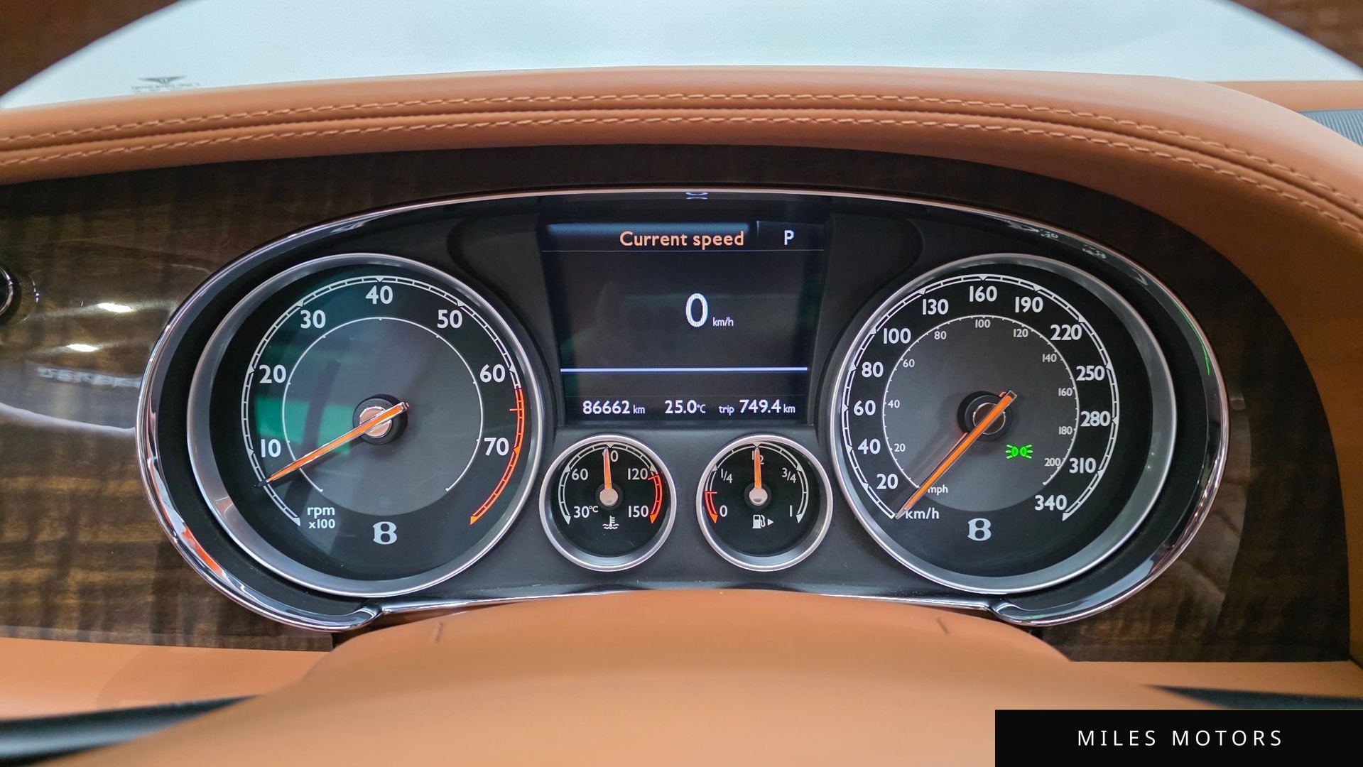 Bentley Continental GT 2013 — миниатюра 11