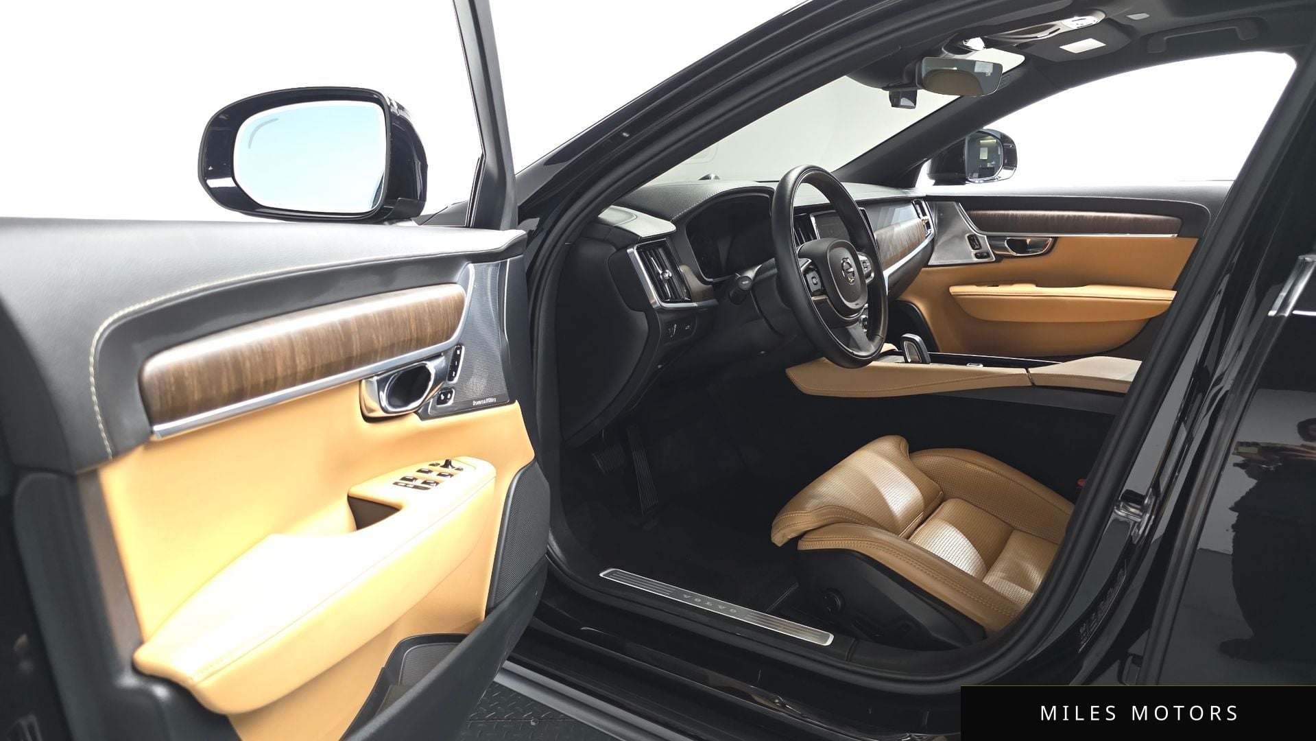Volvo V90 2021 — миниатюра 12