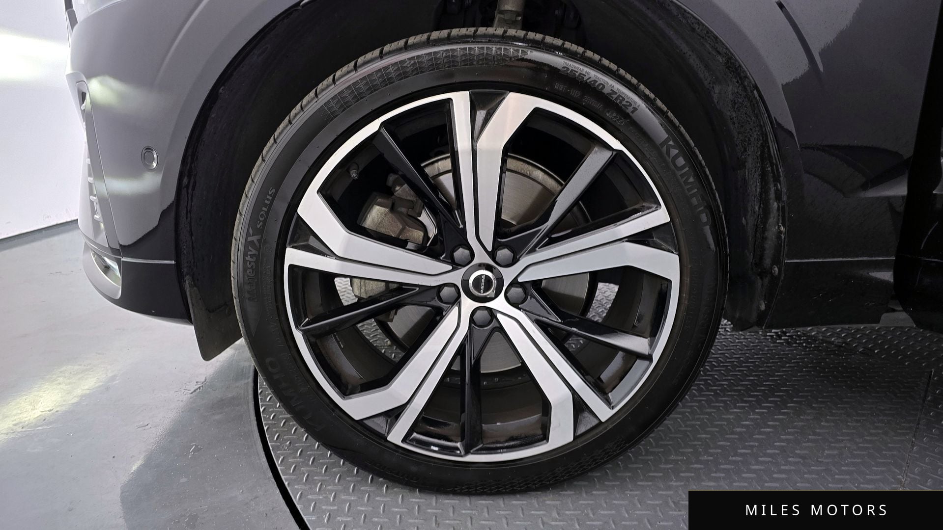 Volvo XC60 2022 — миниатюра 5