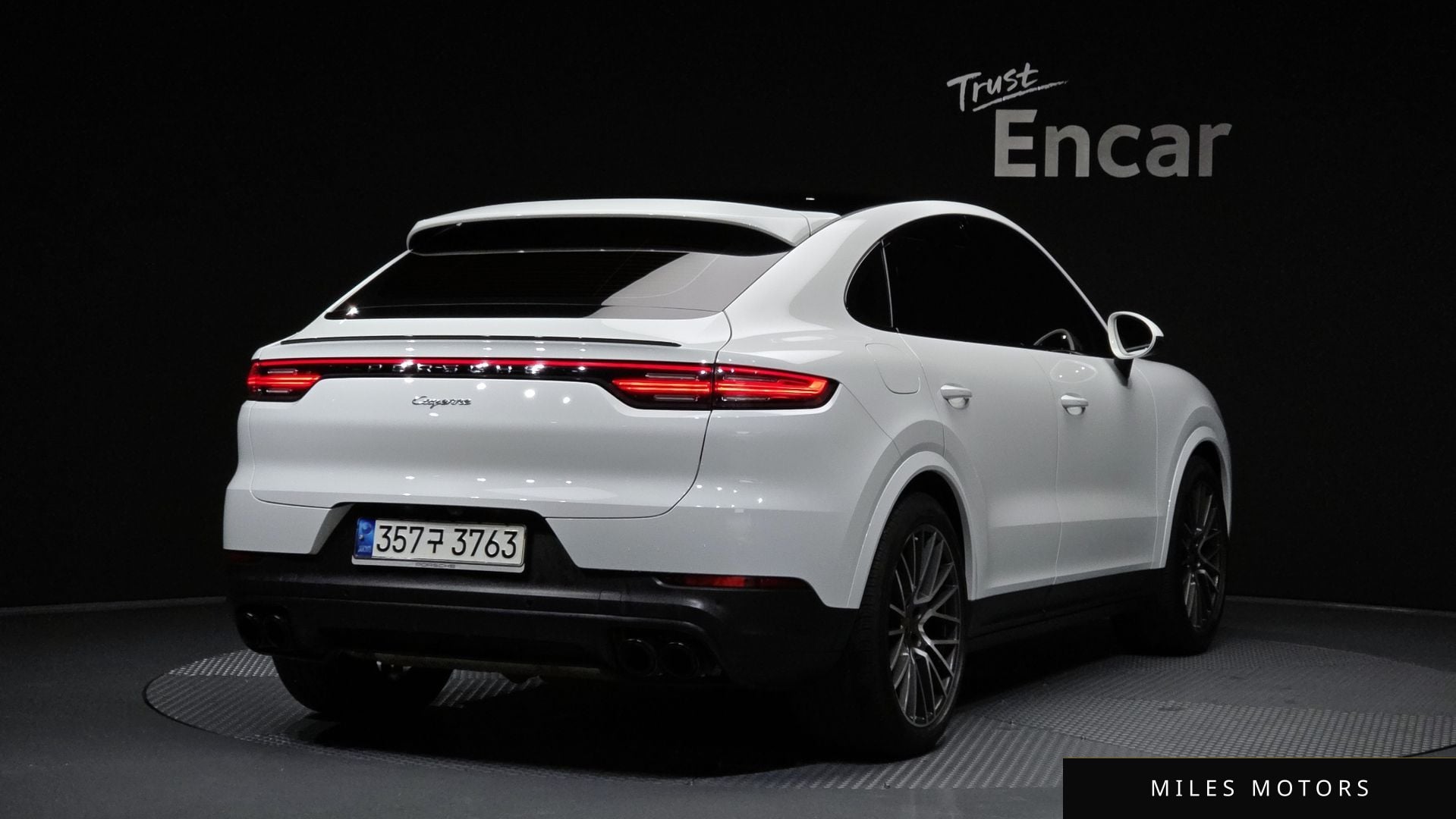 Porsche Cayenne 2020 — миниатюра 2