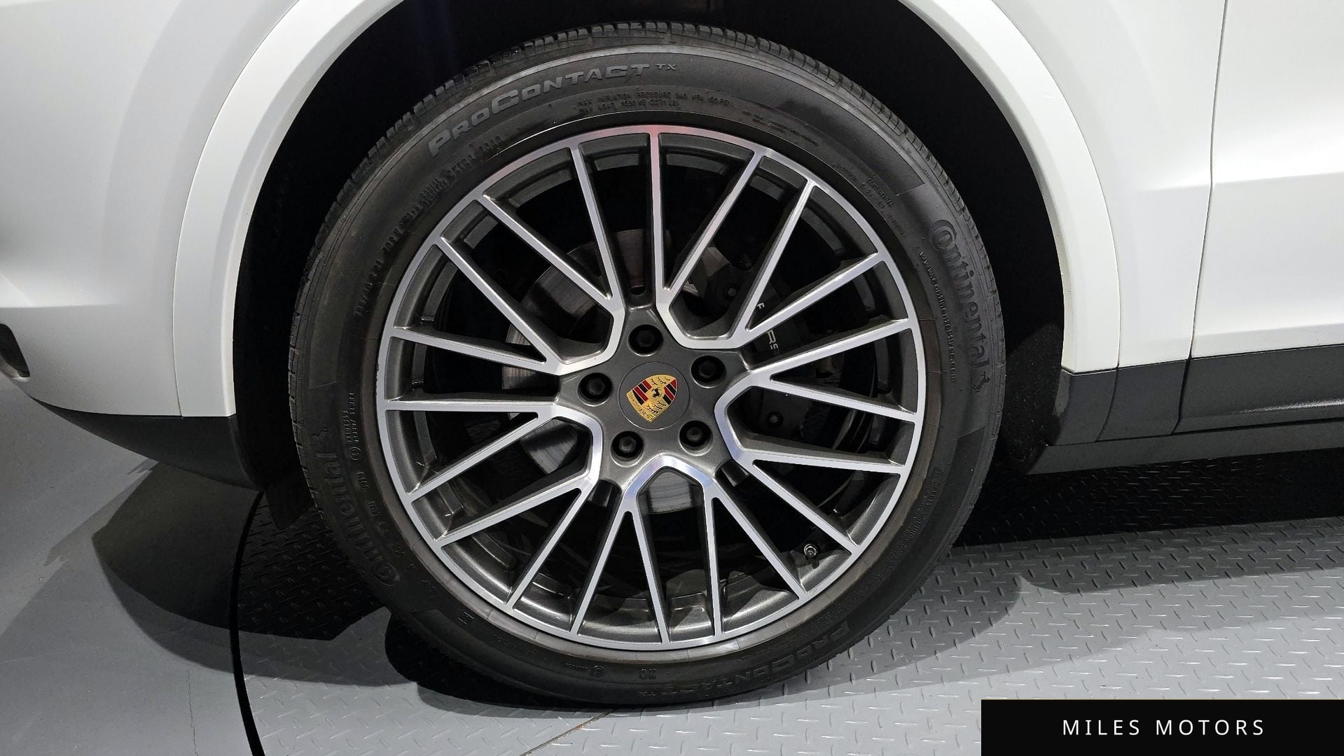 Porsche Cayenne 2020 — миниатюра 5