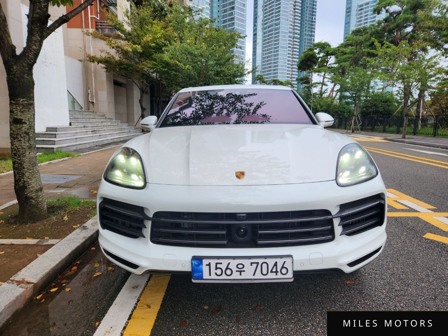 Porsche Cayenne 2023 — миниатюра 2
