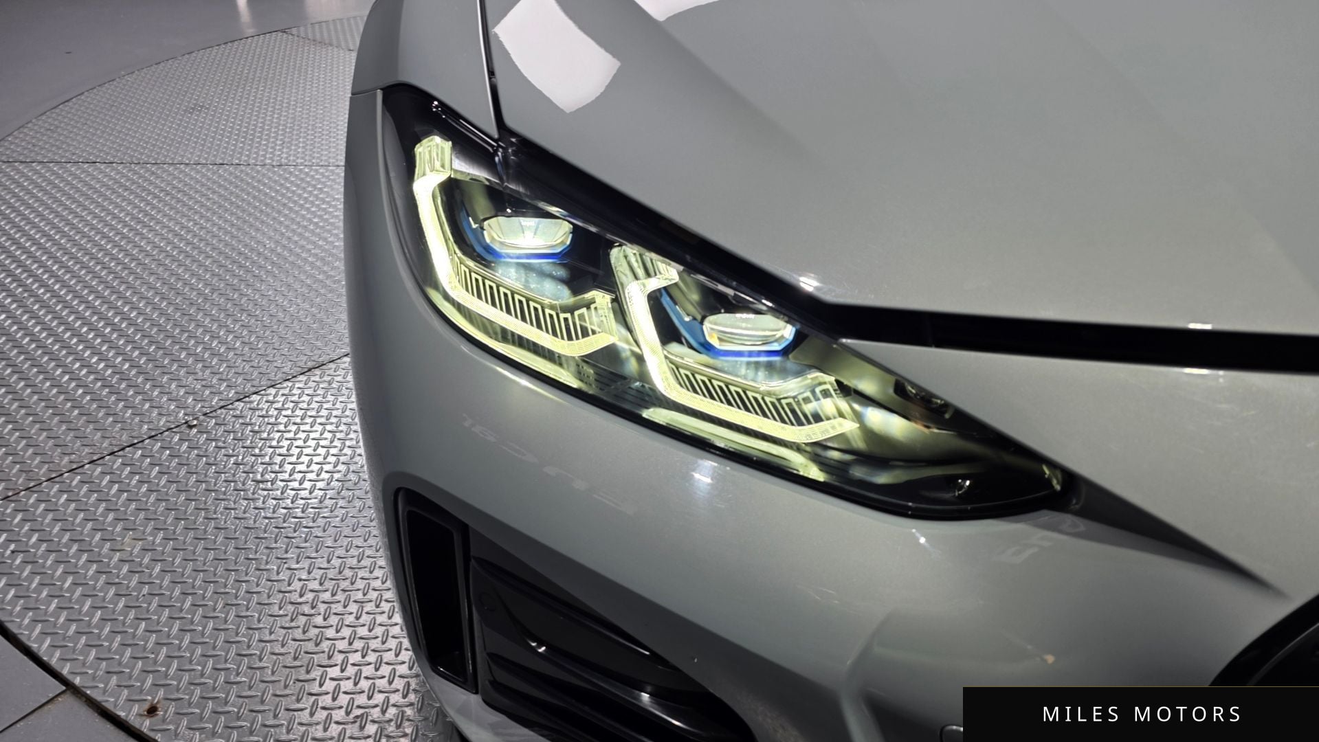 BMW i4 2022 — миниатюра 8