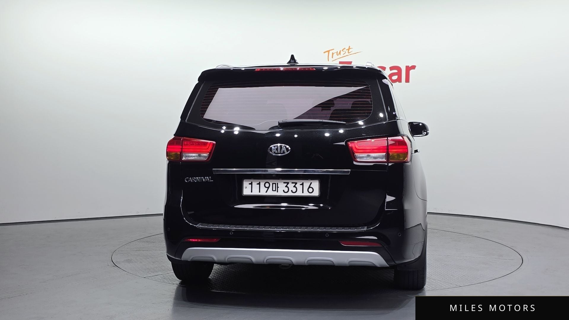 Kia Canival 2016 — миниатюра 4