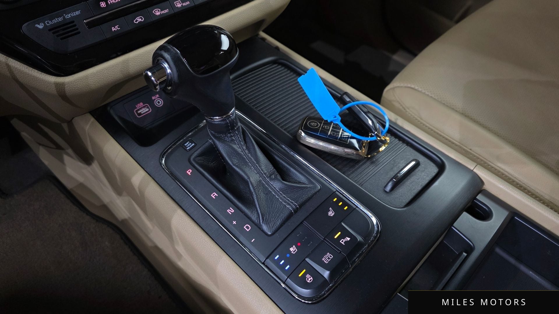 Kia Canival 2016 — миниатюра 9
