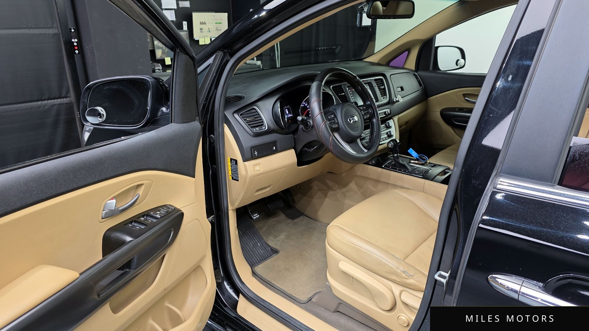 Kia Canival 2016 — миниатюра 10