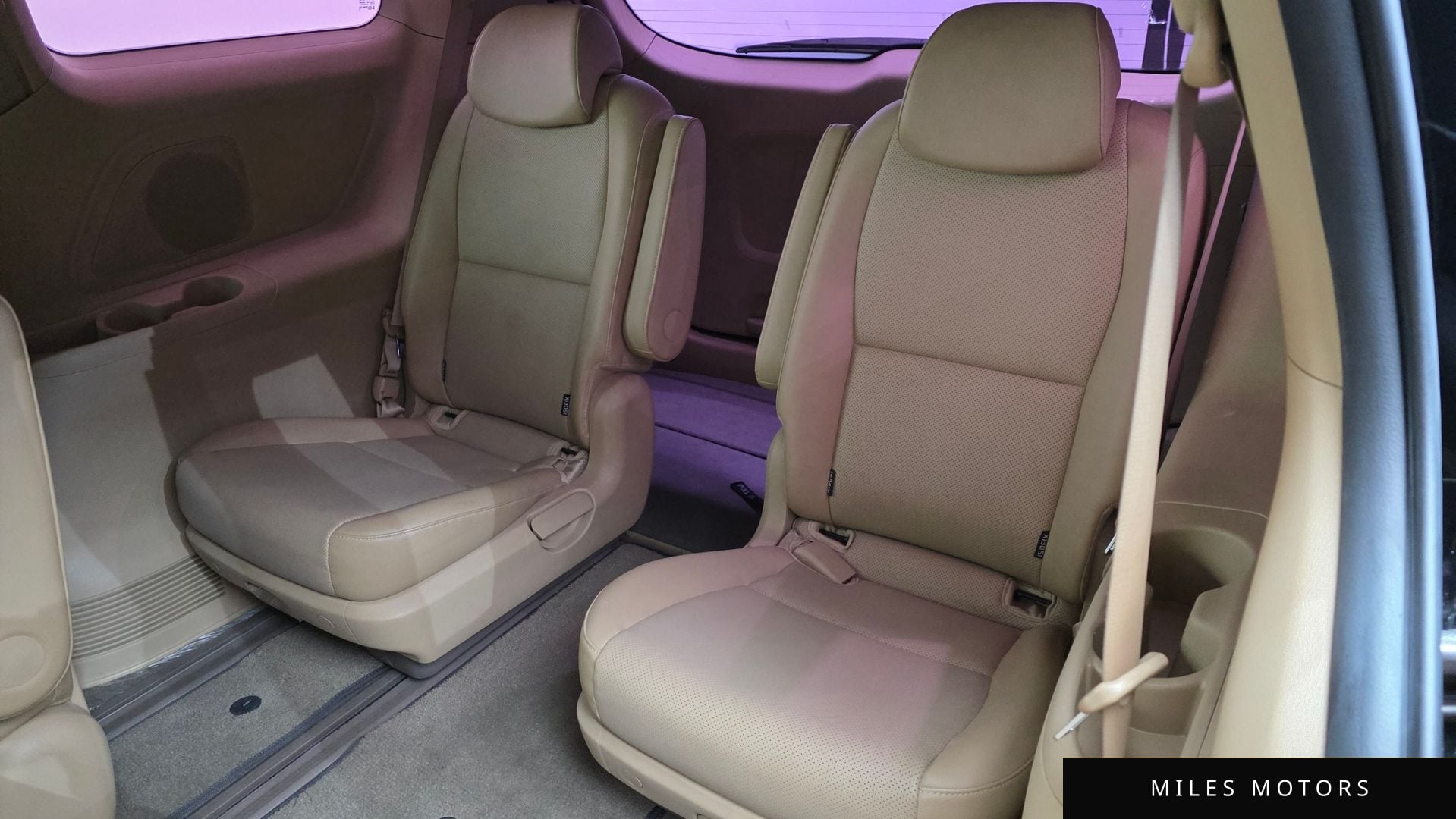Kia Canival 2016 — миниатюра 12