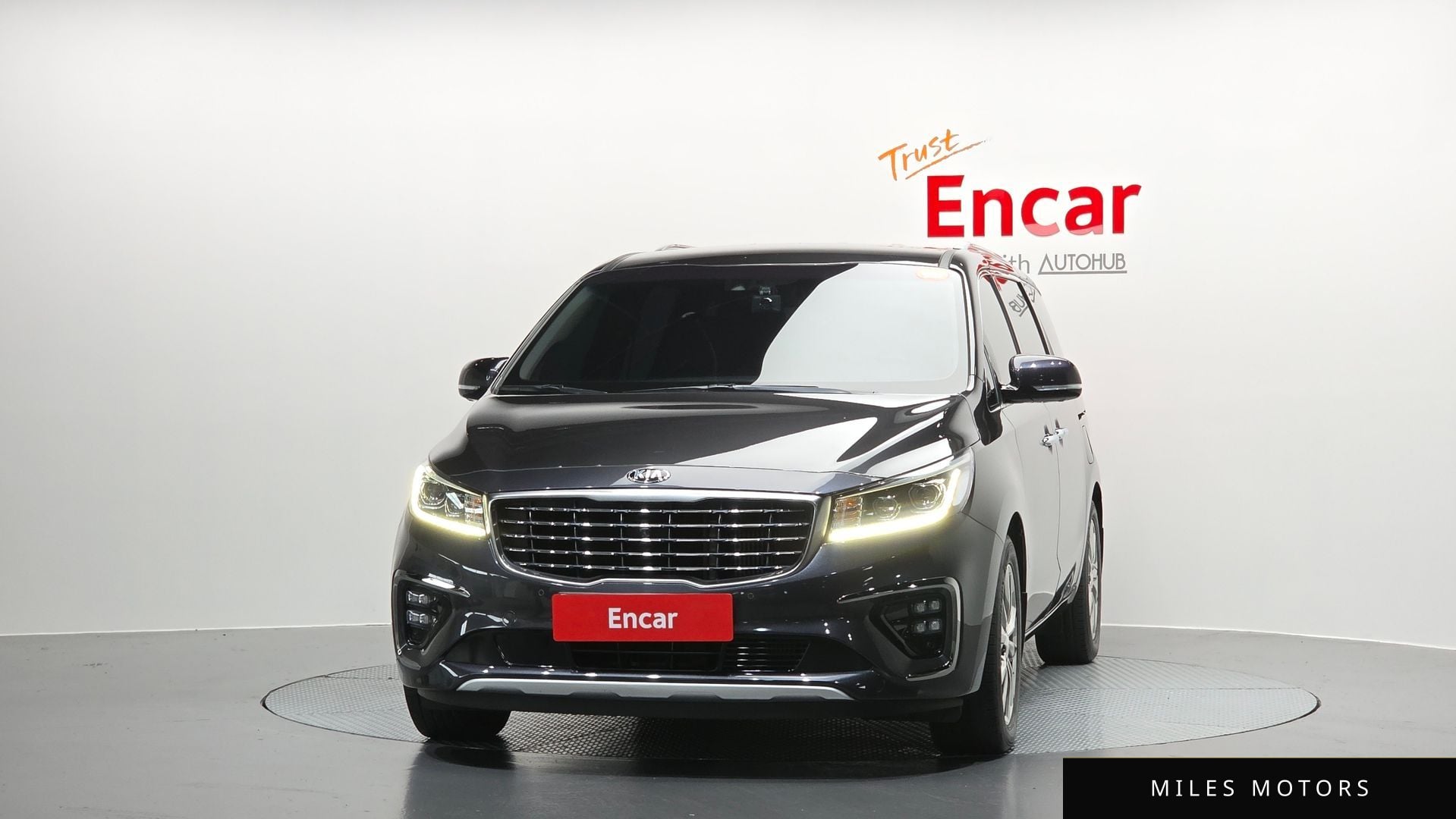 Kia Canival 2019 — миниатюра 3