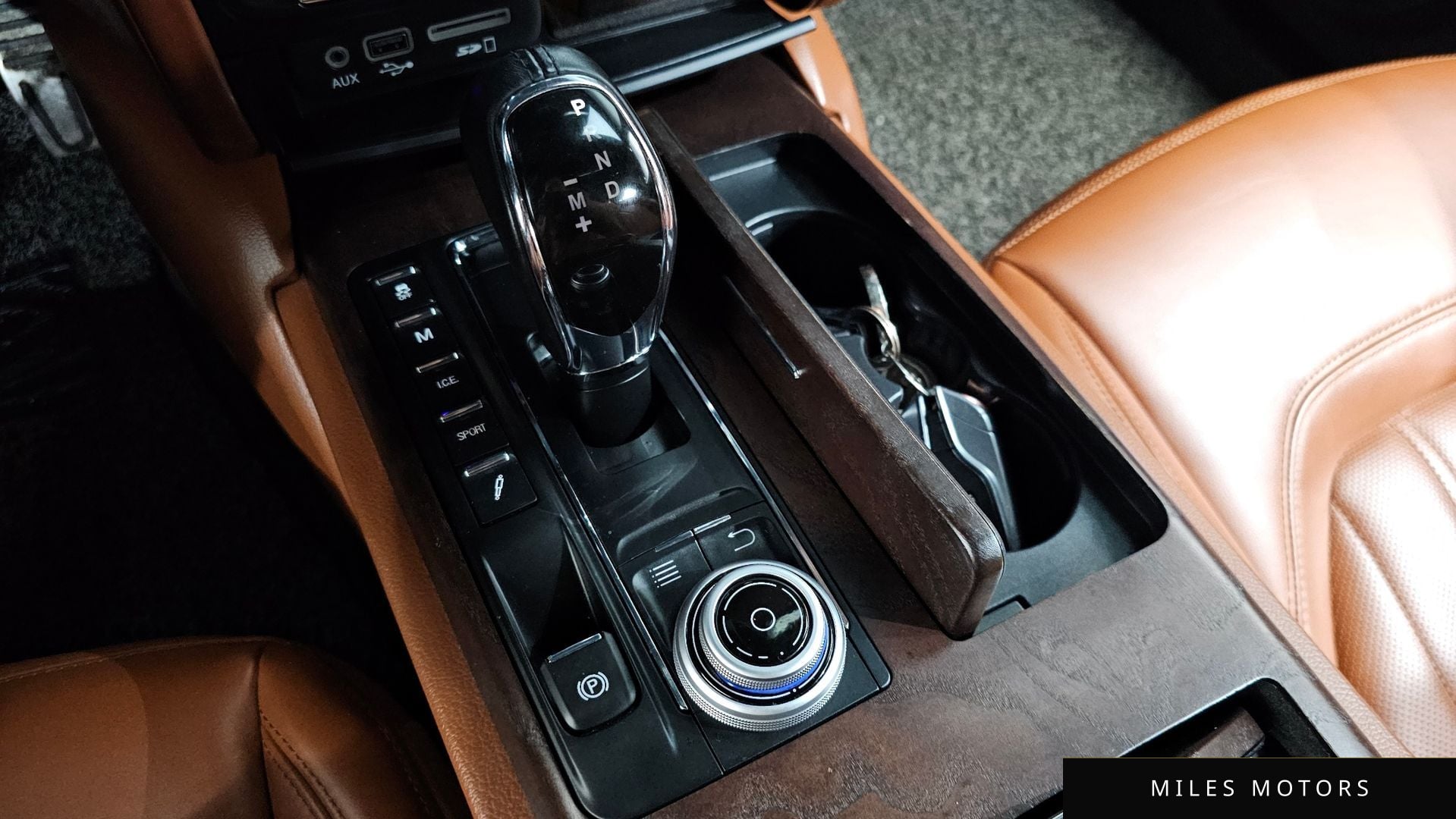 Maserati Quattroporte 2017 — миниатюра 9