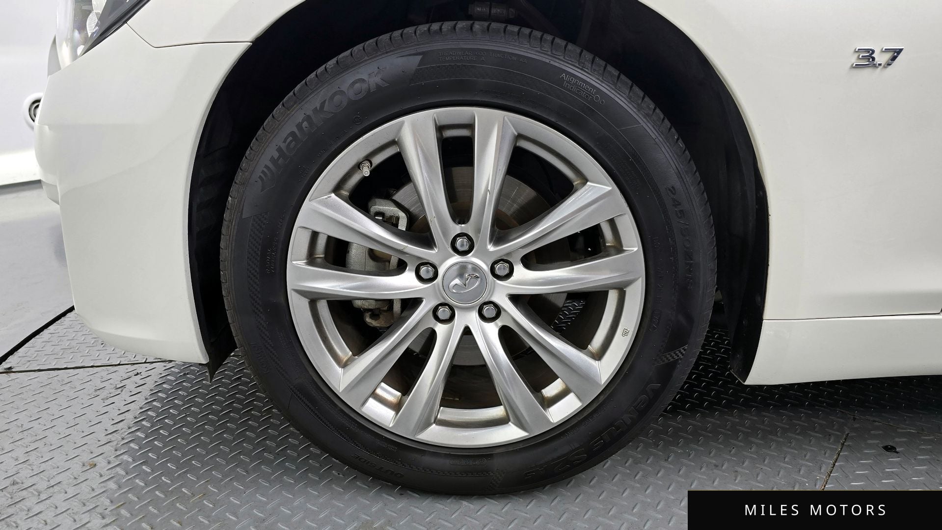 Infiniti Q70 2019 — миниатюра 5