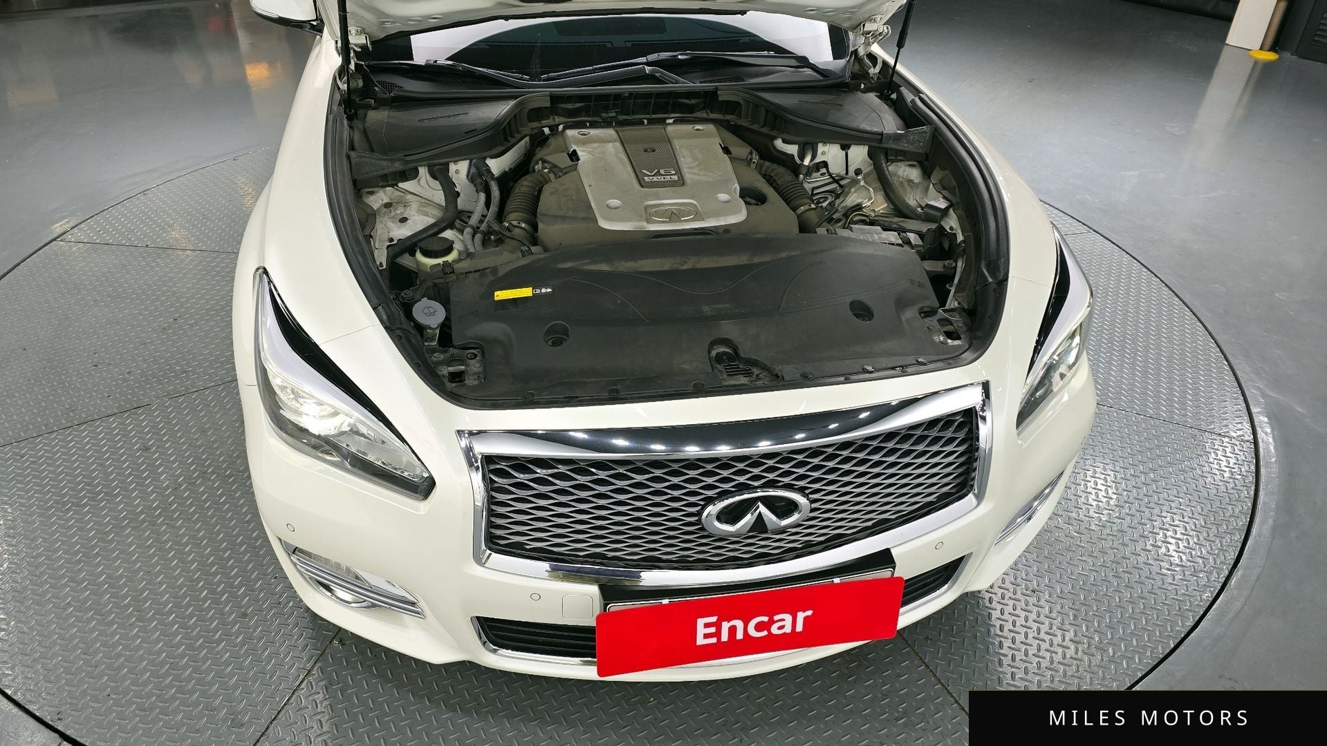 Infiniti Q70 2019 — миниатюра 6